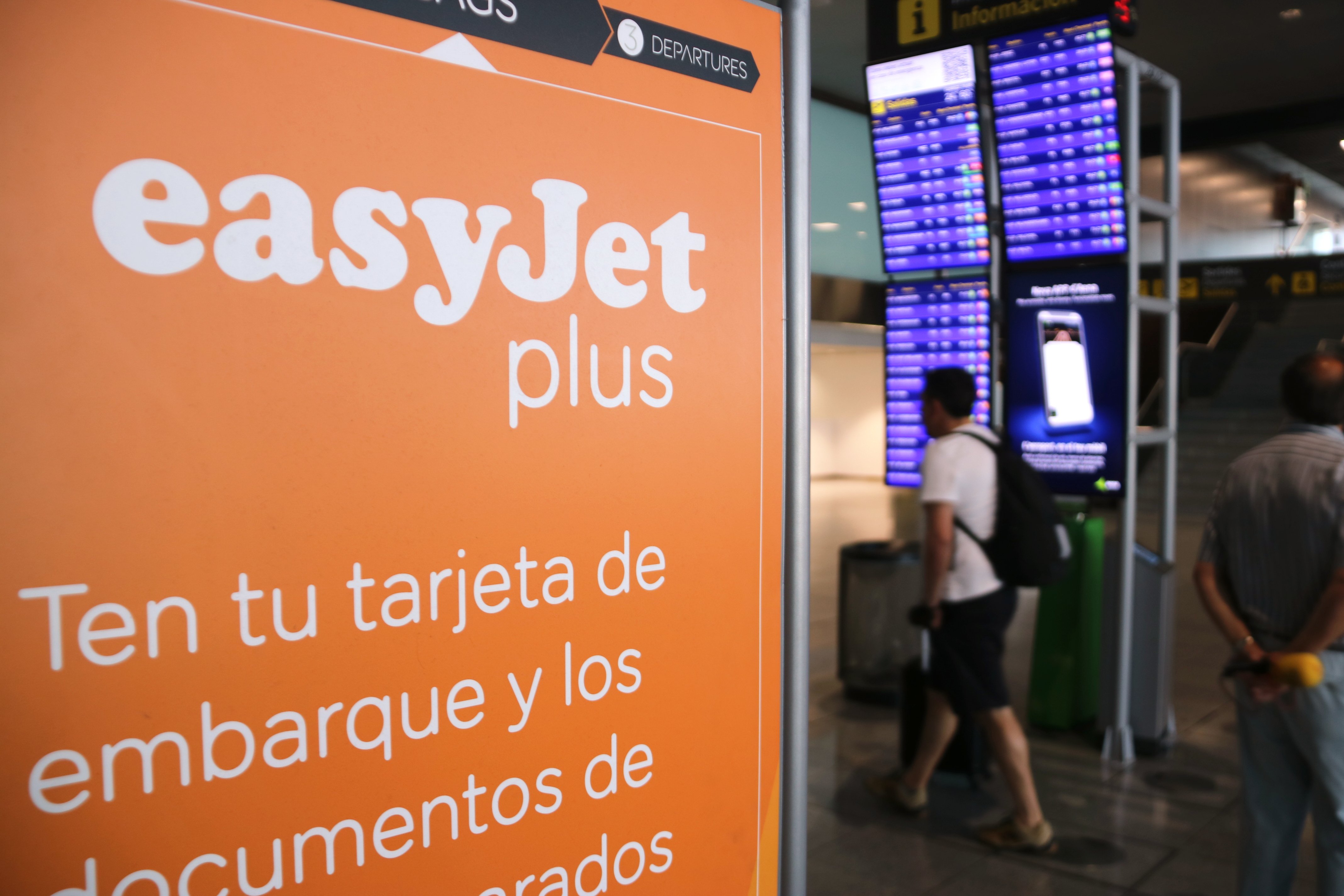 La vaga de pilots d'EasyJet causa quatre vols cancel·lats aquest diumenge al Prat