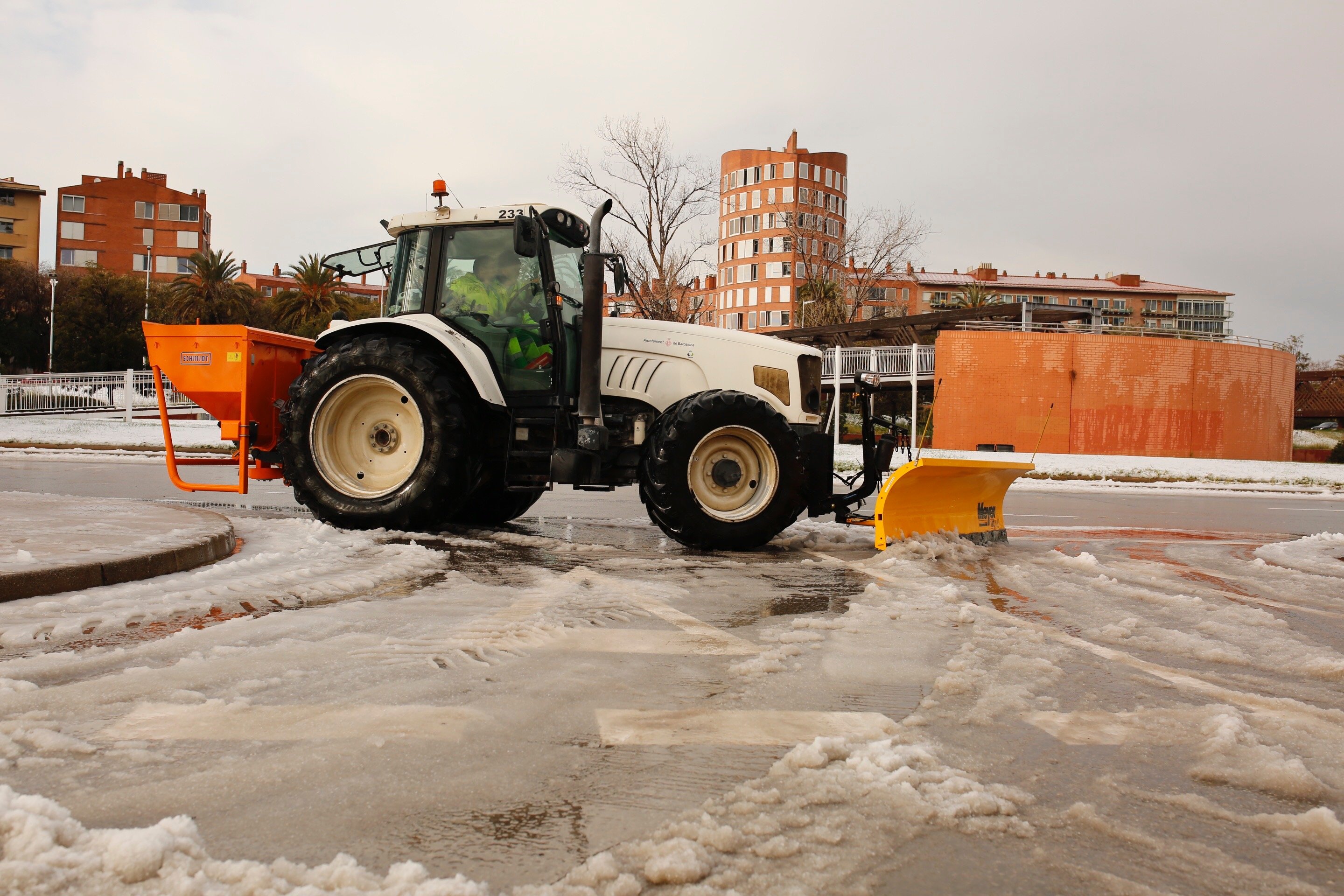 El Ayuntamiento de Barcelona activa el Plan de Actuación de Emergencias por la nieve