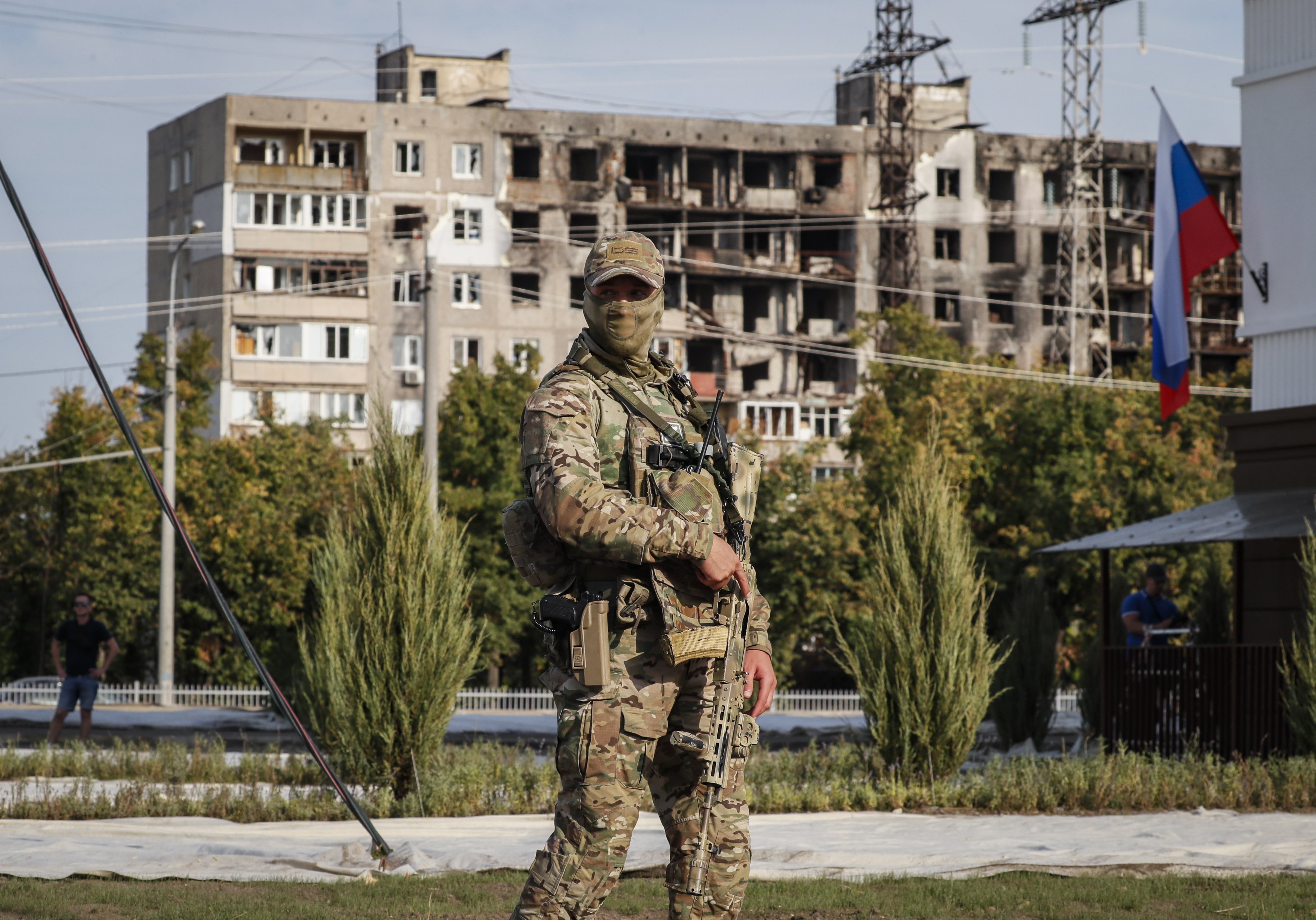 Rusia bombardea los caminos que conducen a Zaporiyia: el equipo de la ONU, a punto de llegar
