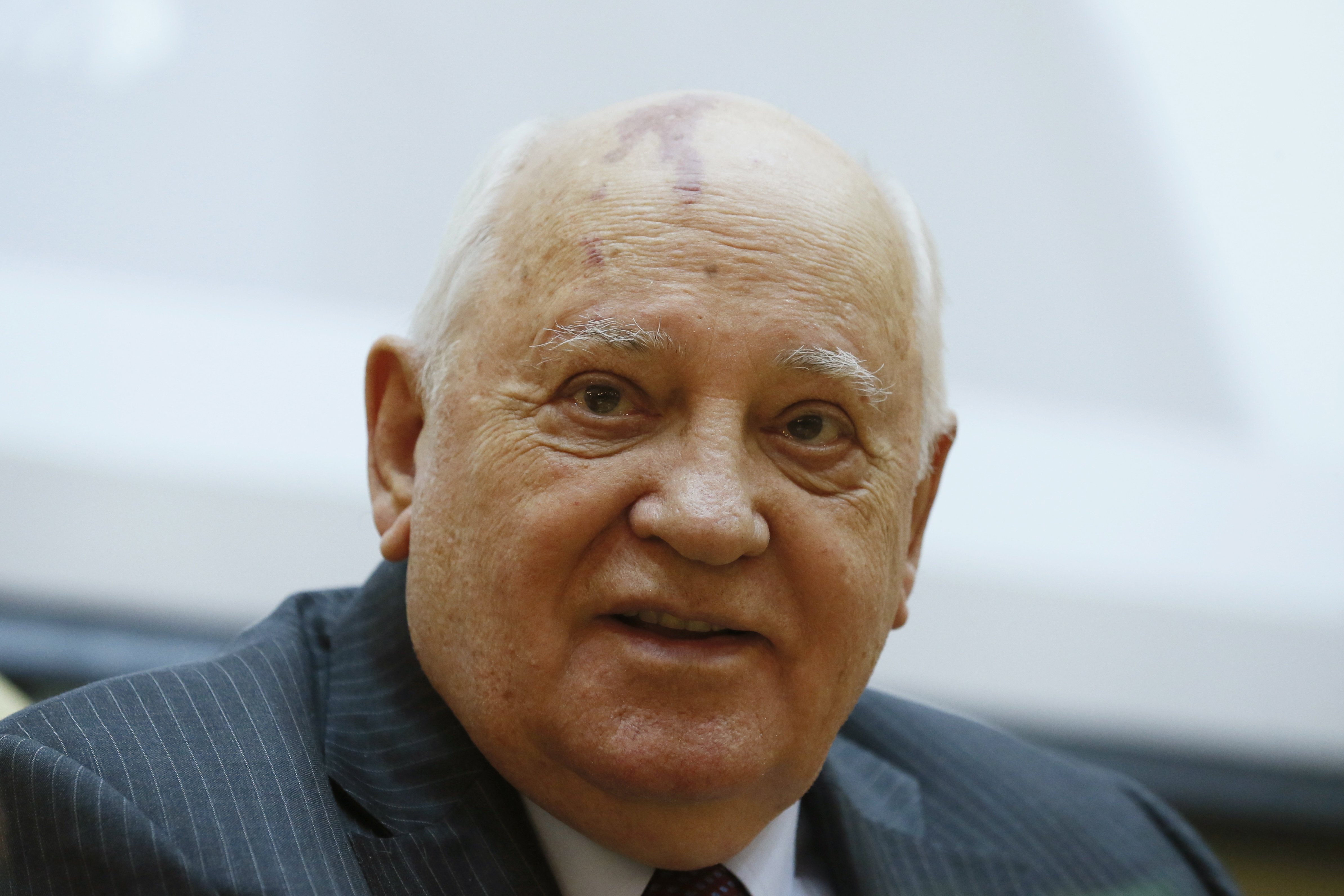 El funeral de Mijaíl Gorbachov se celebra en Moscú sin Putin