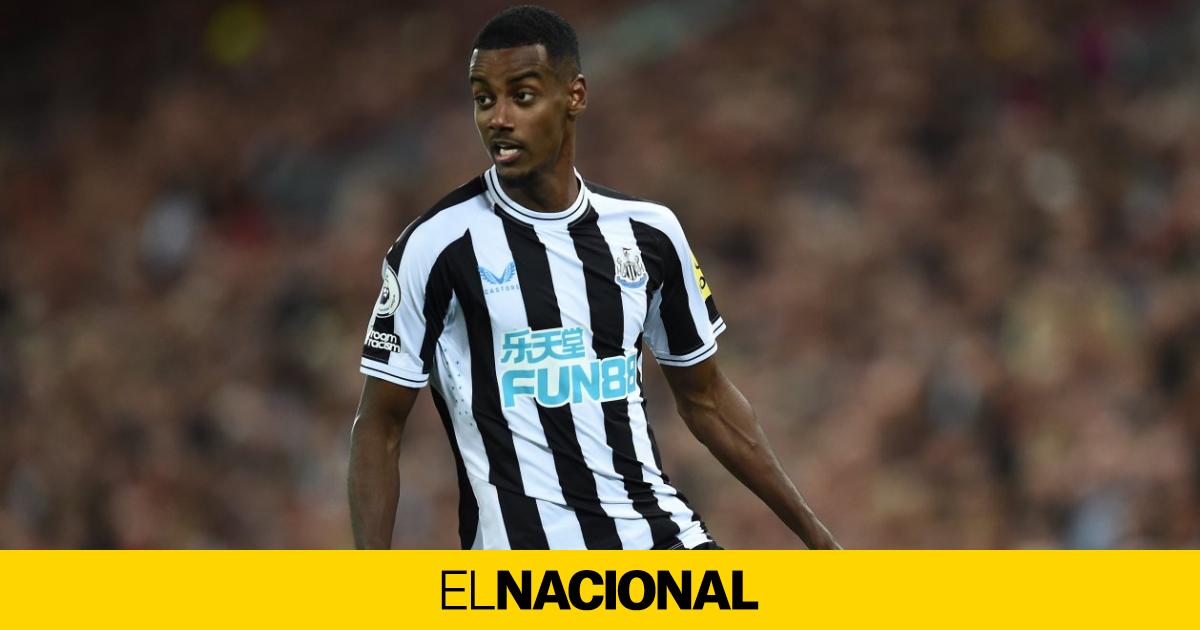 Isak, dispuesto a esperar al Barça con una condición
