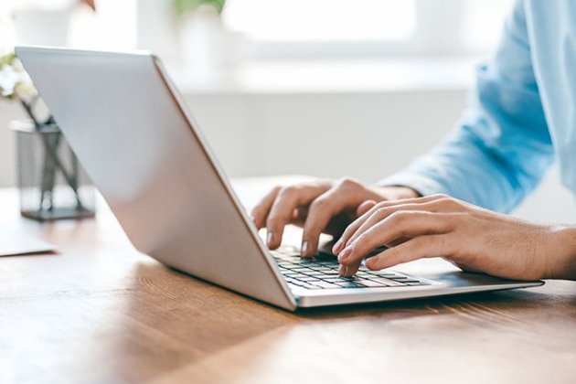 Internet és una eina que convé conèixer a fons per no ser objecte d'estafes Internet és una eina que convé conèixer a fons per no ser objecte d'estafes