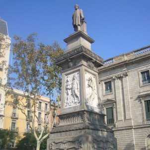 estatua Antonio López y López Jordi Ferrer estatua Antonio López y López Jordi Ferrer