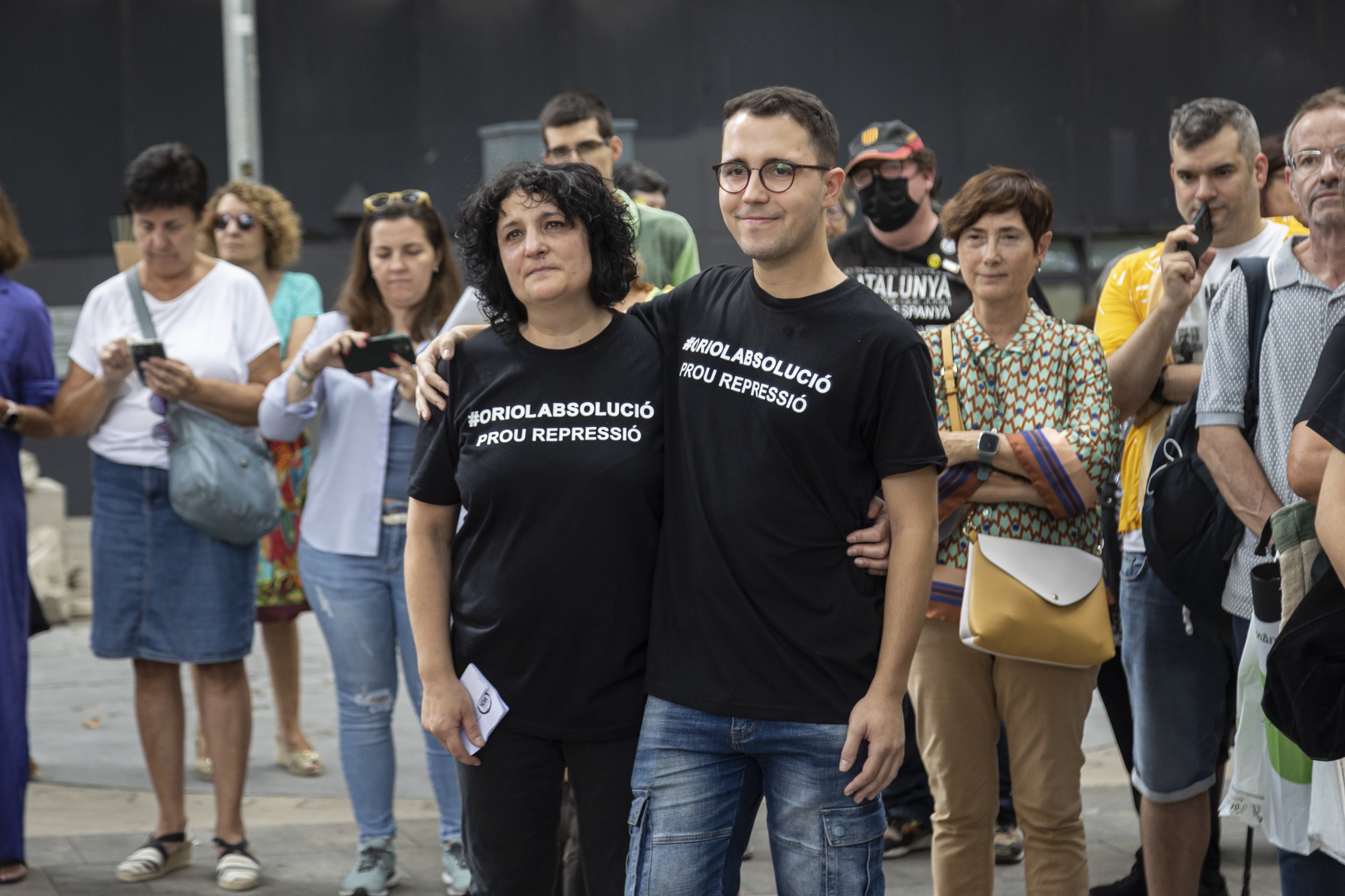 Acto de apoyo a Oriol Calvo, independentista condenado a 4 años de prisión: "Ningún joven se quedará solo"
