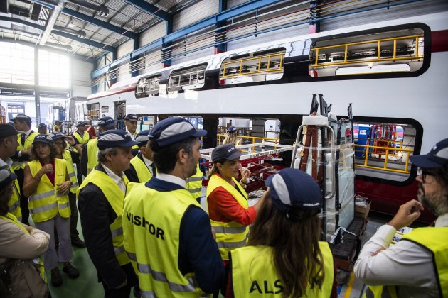 nuevos trenes aeropuerto departamento vicepresidencia 2 nuevos trenes aeropuerto departamento vicepresidencia 2