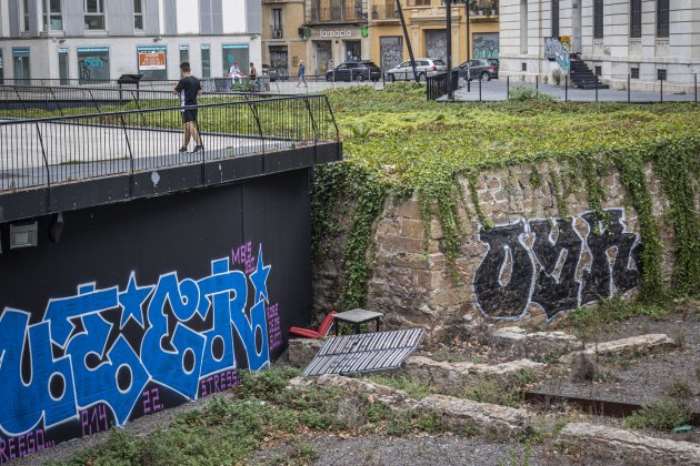 Baluard del Migdia a la Barceloneta - Montse Giralt