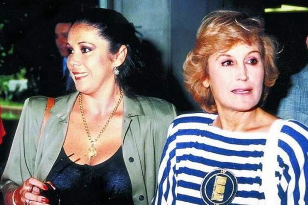 Encarna Sánchez con Isabel Pantoja Encarna Sánchez con Isabel Pantoja