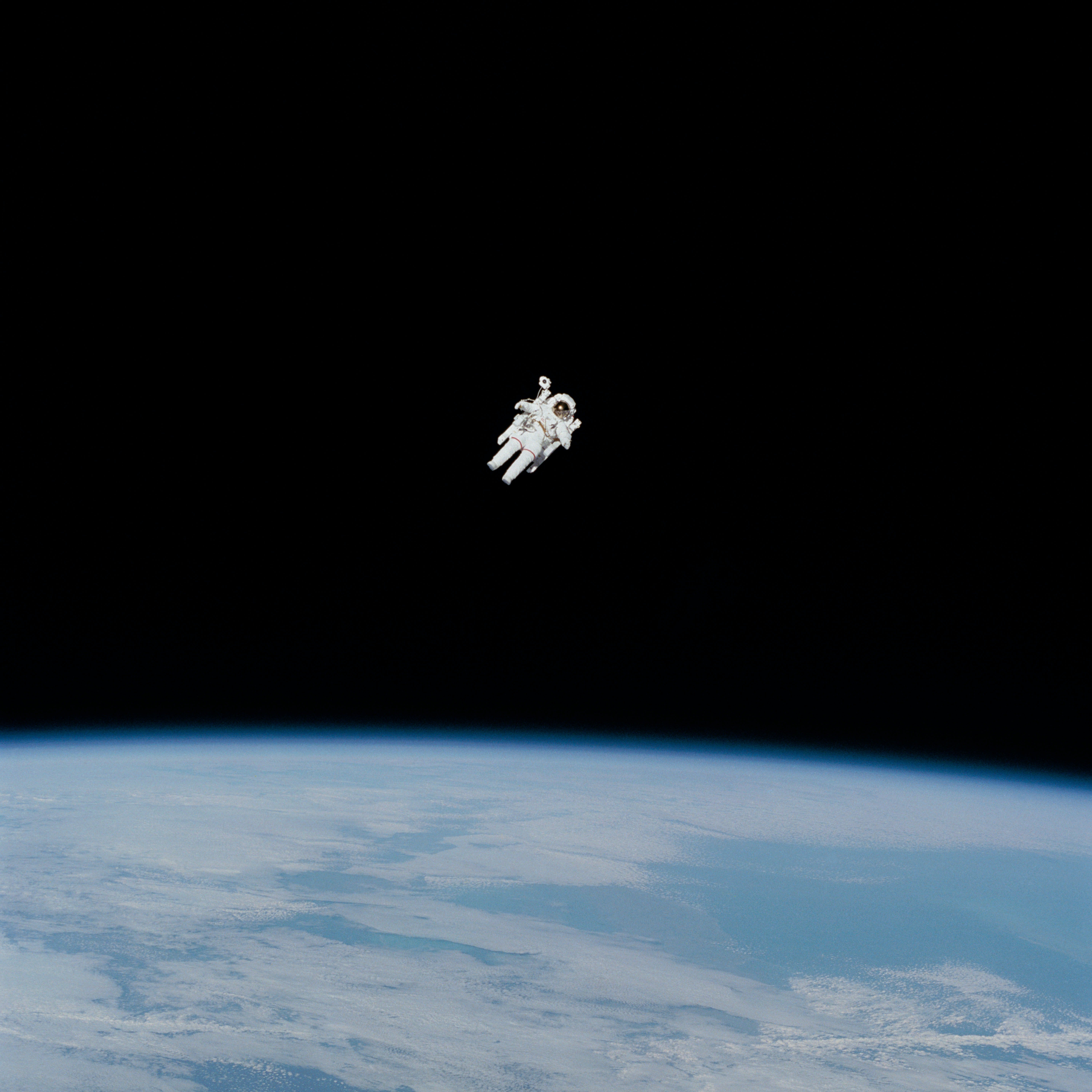 Terraplanistes: “Ningú pot anar a l’espai a comprovar que la Terra sigui una esfera”