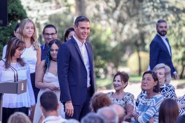 Pedro Sánchez es dirigeix als ciutadans en l'estrena del curs polític