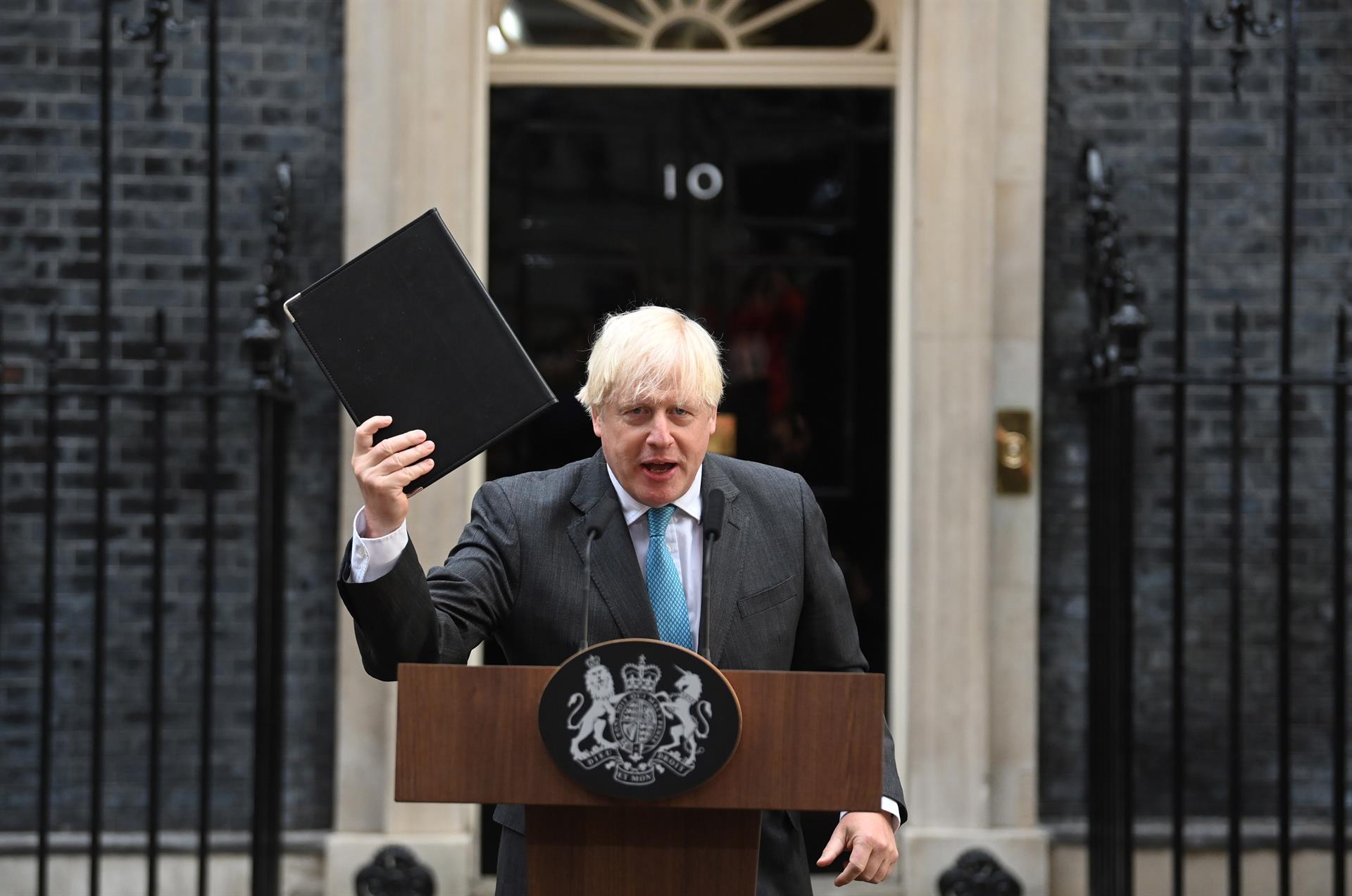Boris Johnson se despide como primer ministro: "¡Esto es todo, amigos!"