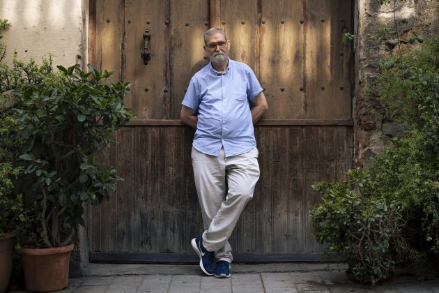 Entrevista Ramón solsona, escriptor porta plàsenser / Foto: Carlos Baglietto Entrevista Ramón solsona, escriptor porta plàsenser / Foto: Carlos Baglietto