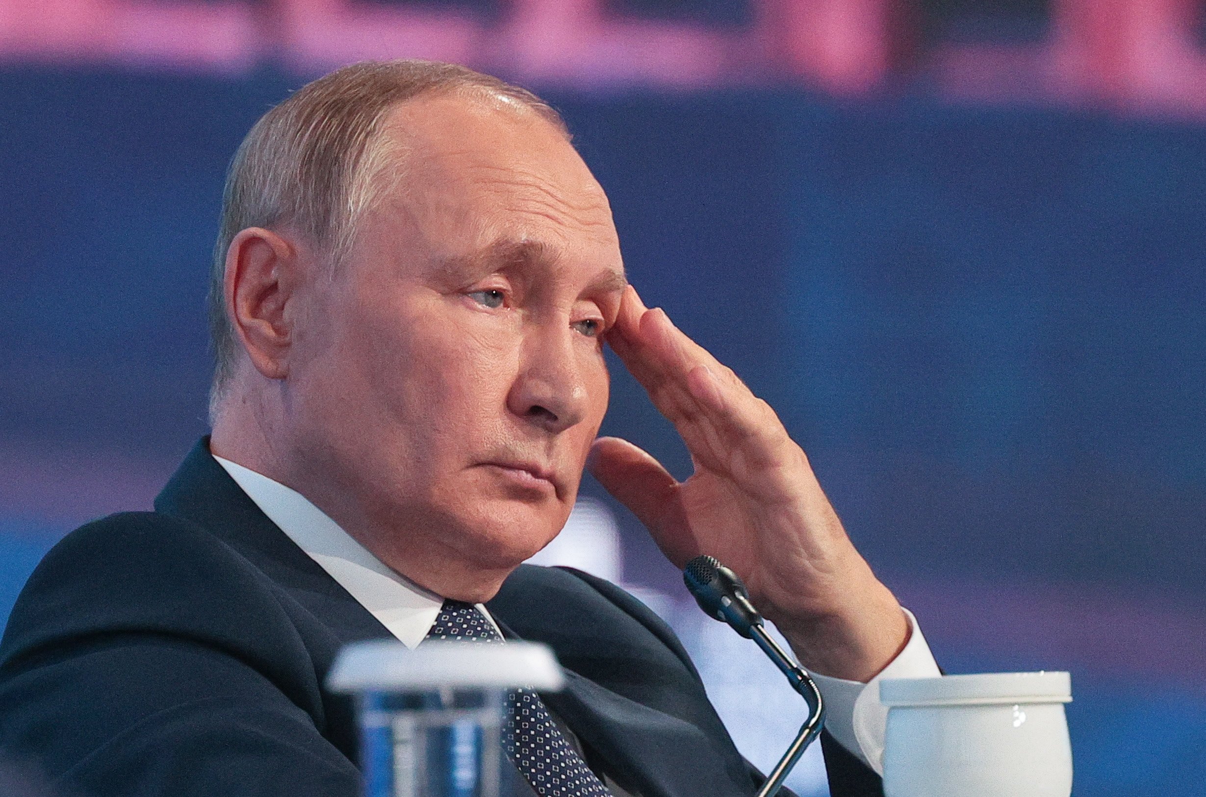 Putin responde a la ONU: no hay presencia militar rusa en la central nuclear de Zaporiyia