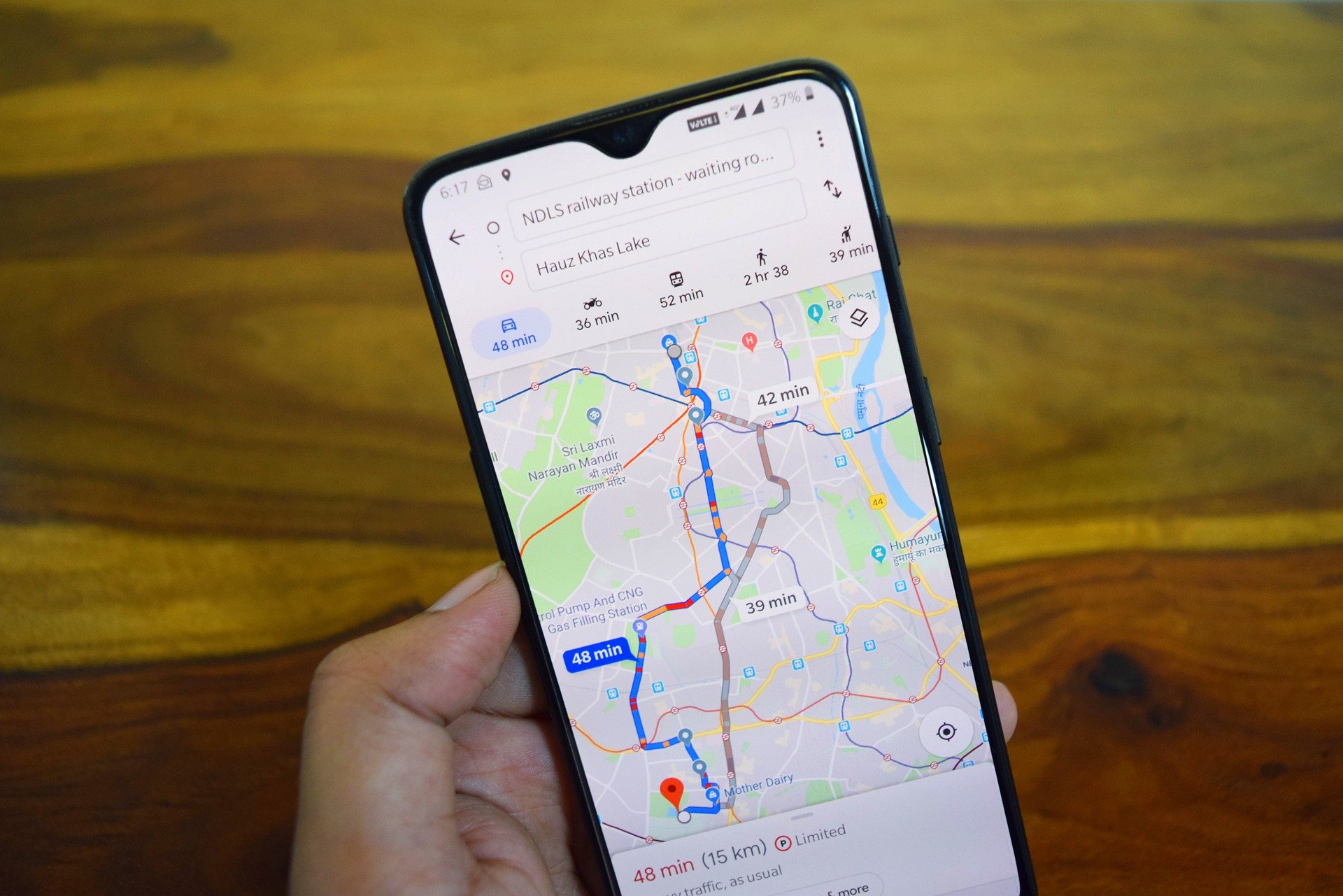 Google Maps dirigirà els conductors a les rutes amb el menor impacte mediambiental