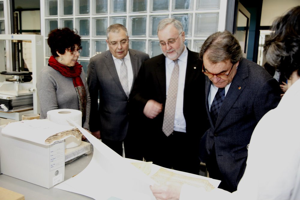 Mas entrega la documentación institucional de su presidencia al Arxiu Nacional de Catalunya
