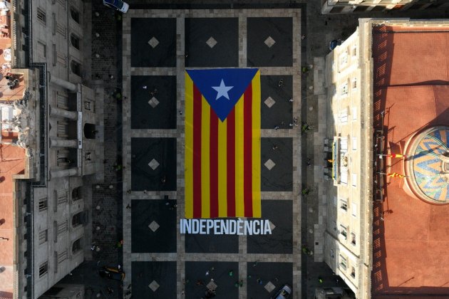 ANC Estelada gegant ANC Estelada gegant