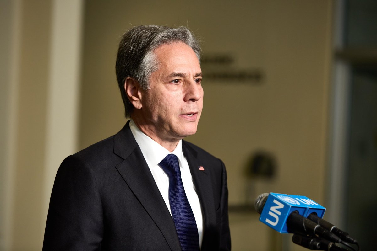 El secretari d'Estat dels EUA Anthony Blinken visita Kíiv per sorpresa