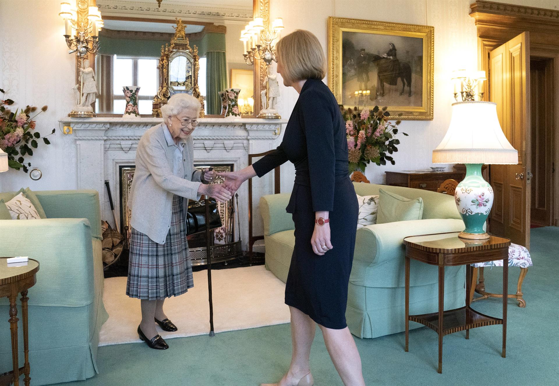 Reina Elisabet II Liz Truss Reina Elisabet II Liz Truss