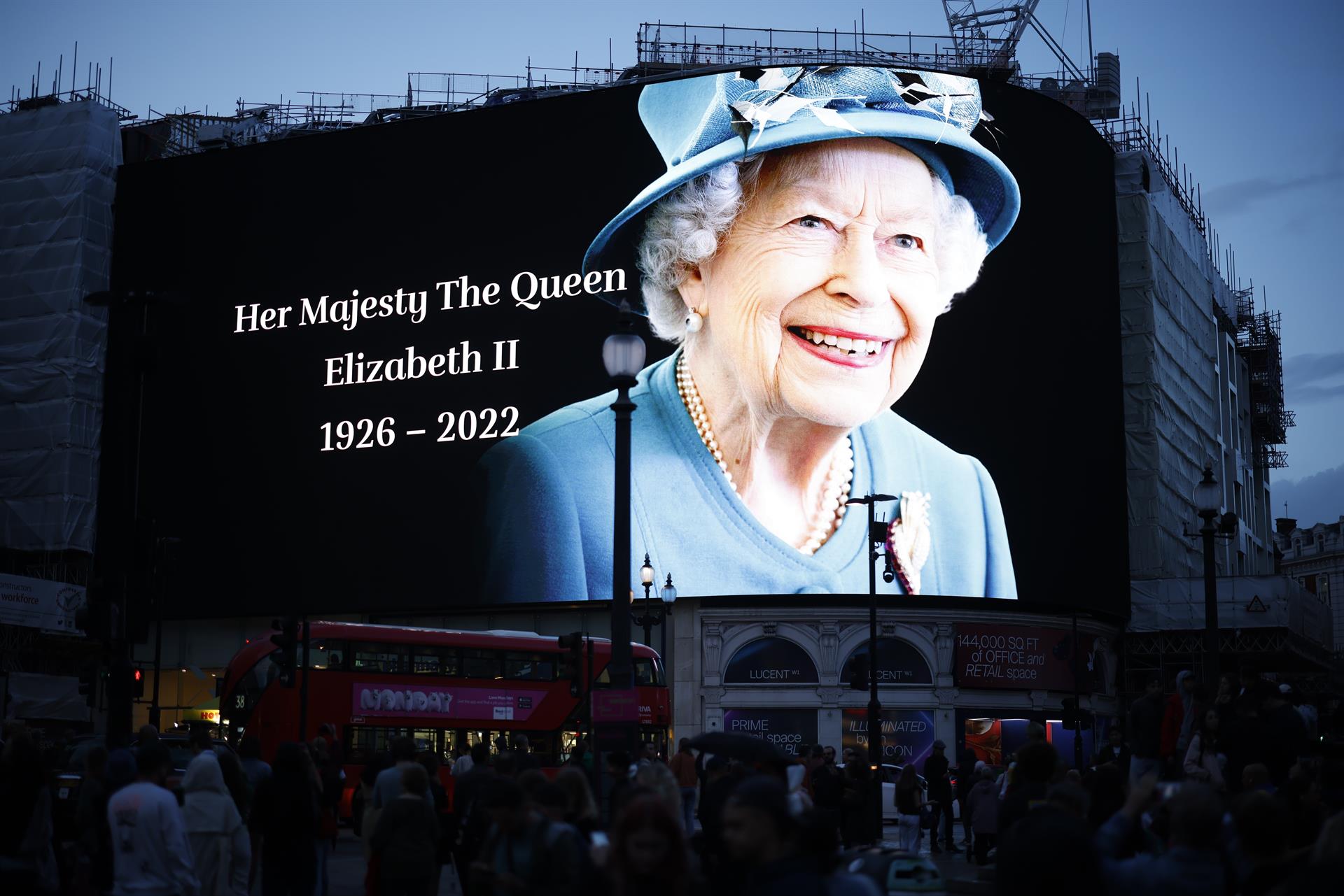 Las reacciones por la muerte de Isabel II se multiplican: Desde Biden a los Stones