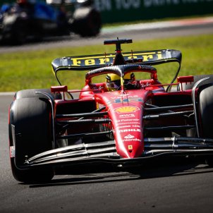 Leclerc fa la pole en un GP de Monza de Fórmula 1 assaonat per les sancions