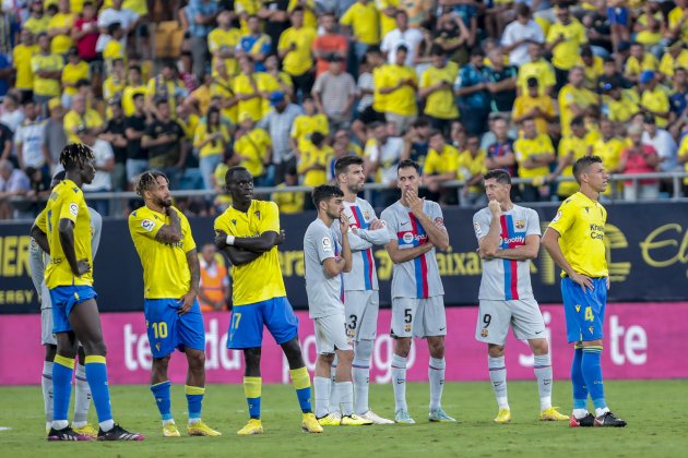 Jugadores Barça Cádiz preocupados / Foto: EFE