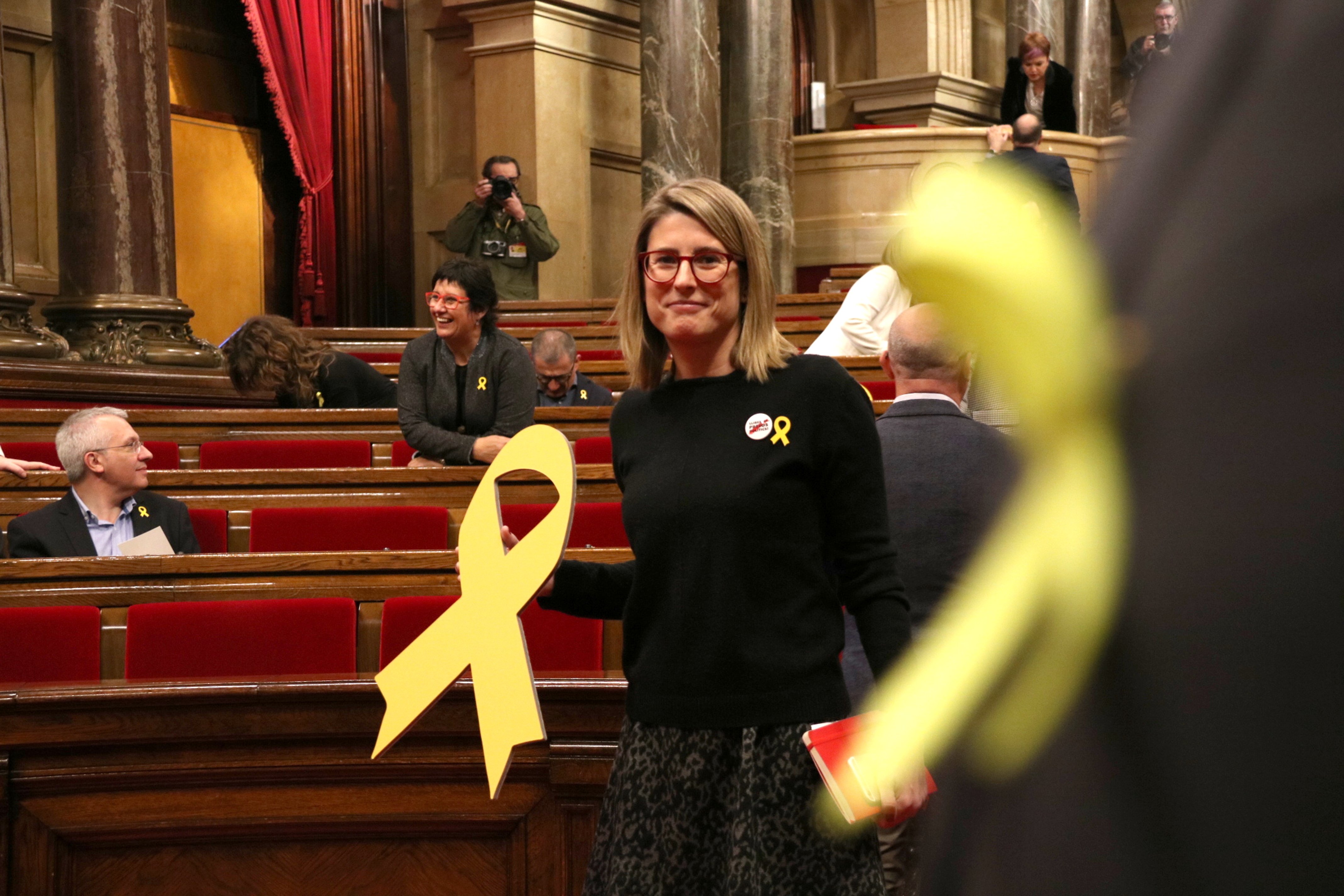 Sexist insults against Catalan politician Elsa Artadi cause wave of protests