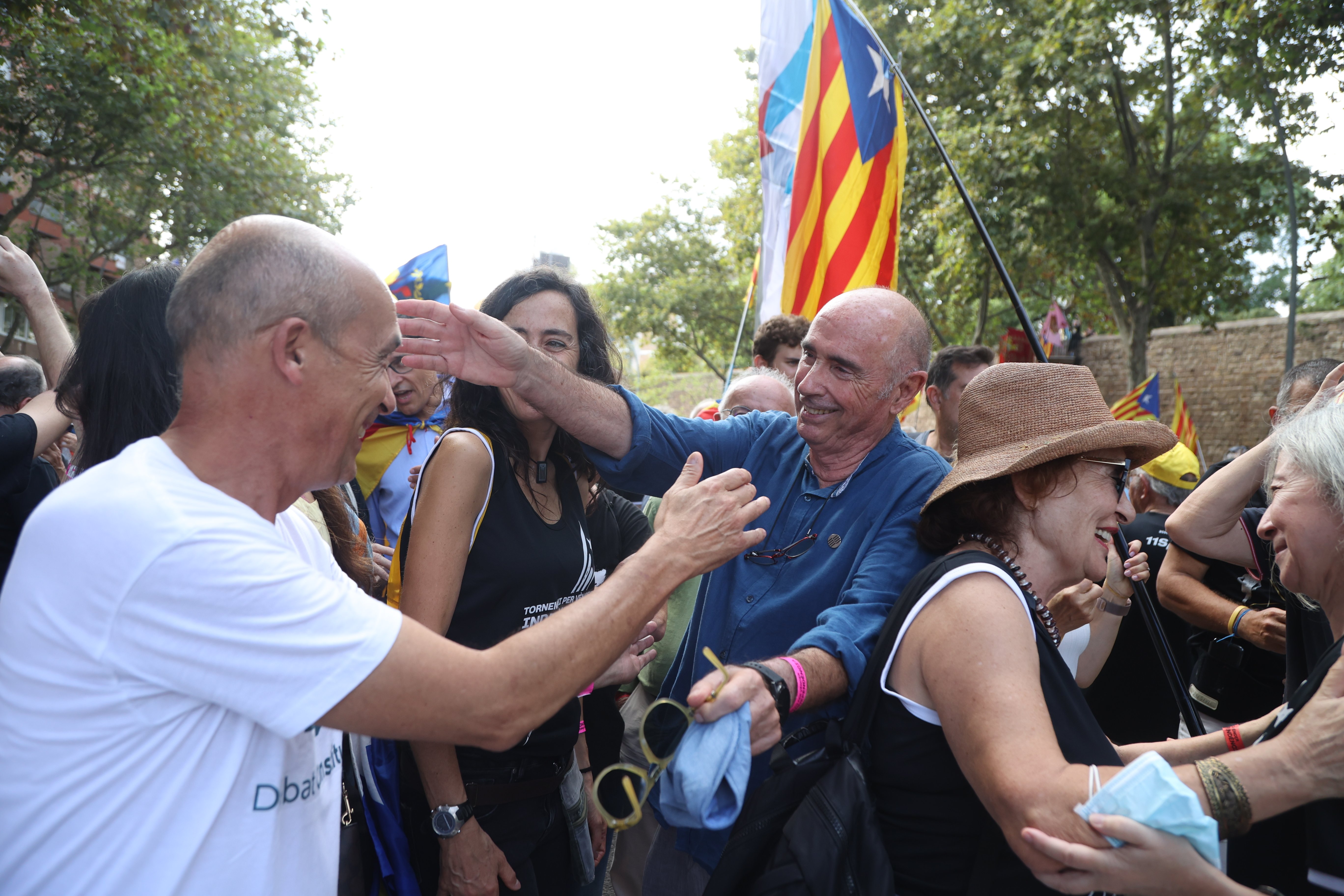 Lluís Llach reconeix a Pedro Sánchez els "fruits" de la taula de diàleg