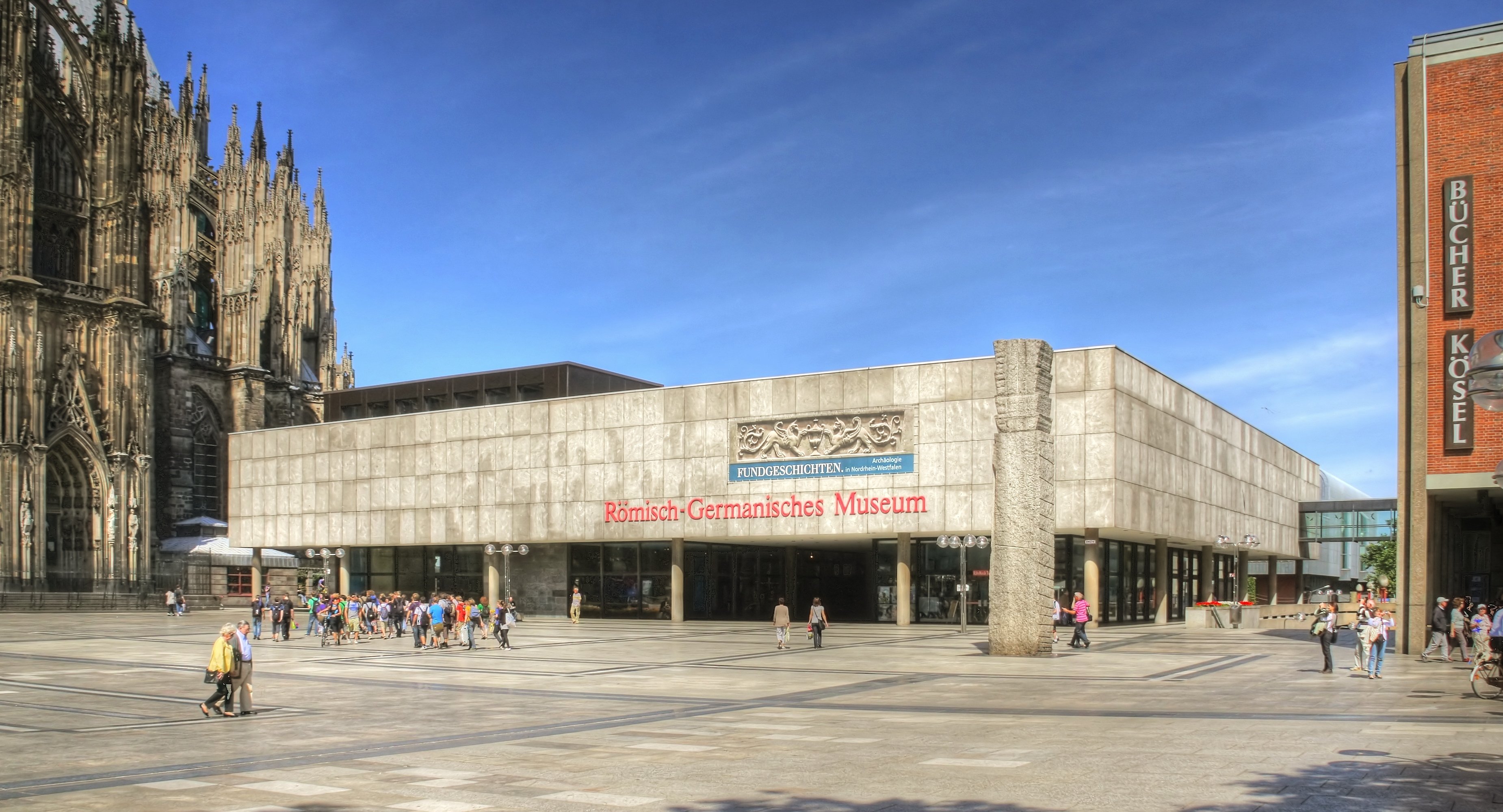 Museu Romà Germánico / Raimond Spekking Museu Romà Germánico / Raimond Spekking