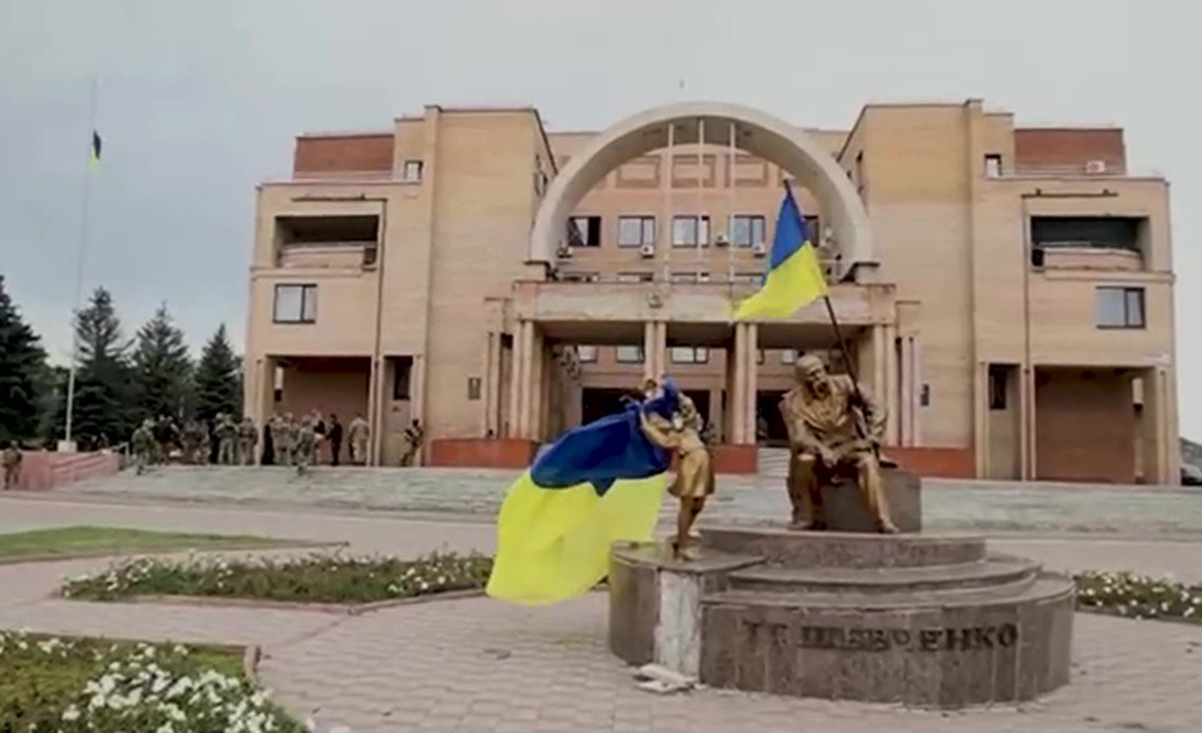 Los ataques rusos dejan Járkov sin luz después del gran avance del ejército ucraniano