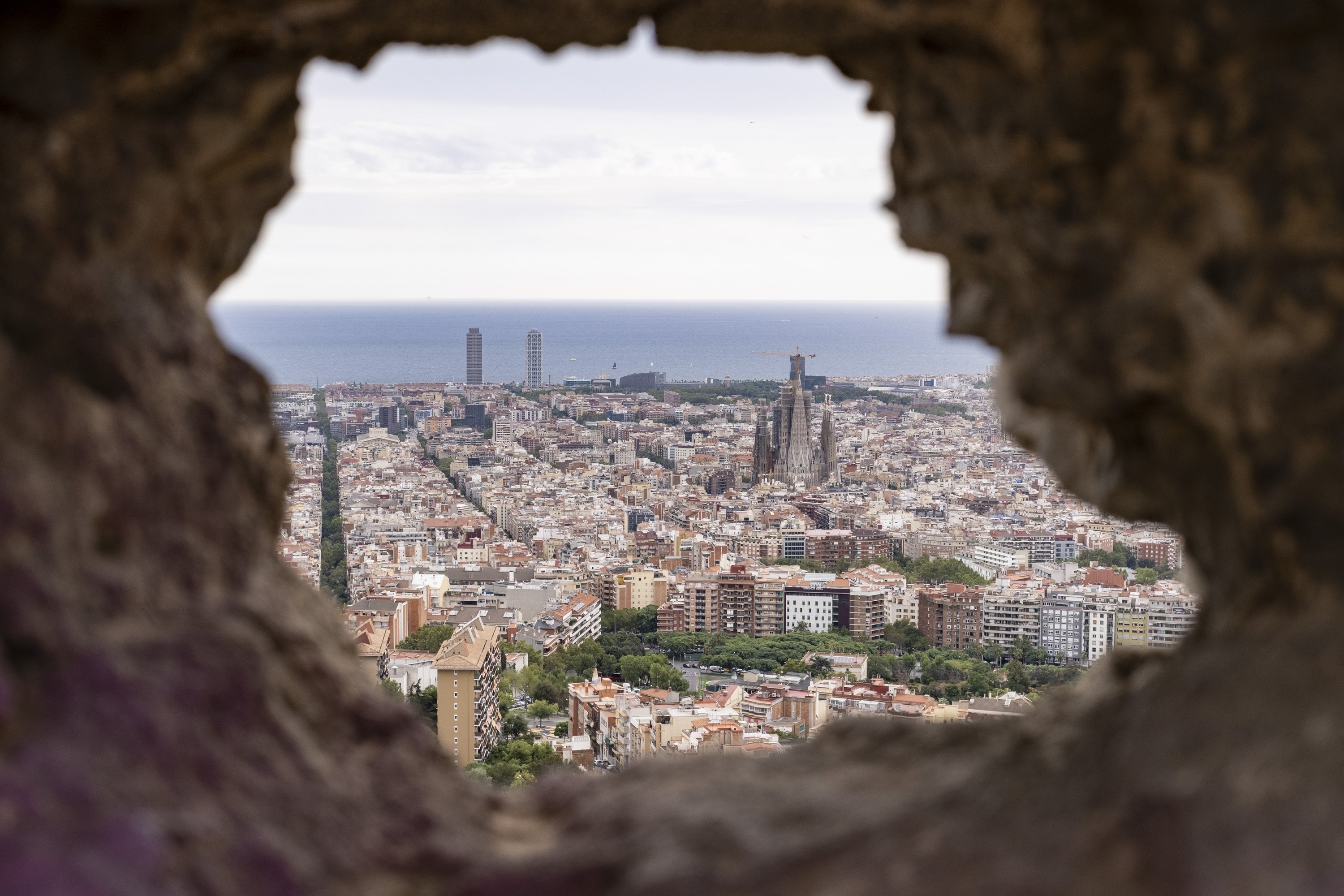 Barcelona recuperarà dos regidors el 2027 si manté la població actual