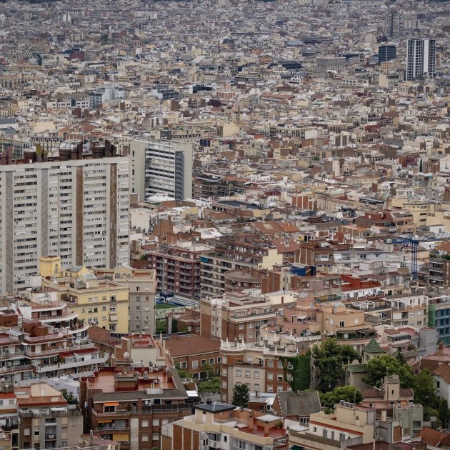 El 36% de los pisos de alquiler habitual en Barcelona son de grandes tenedores