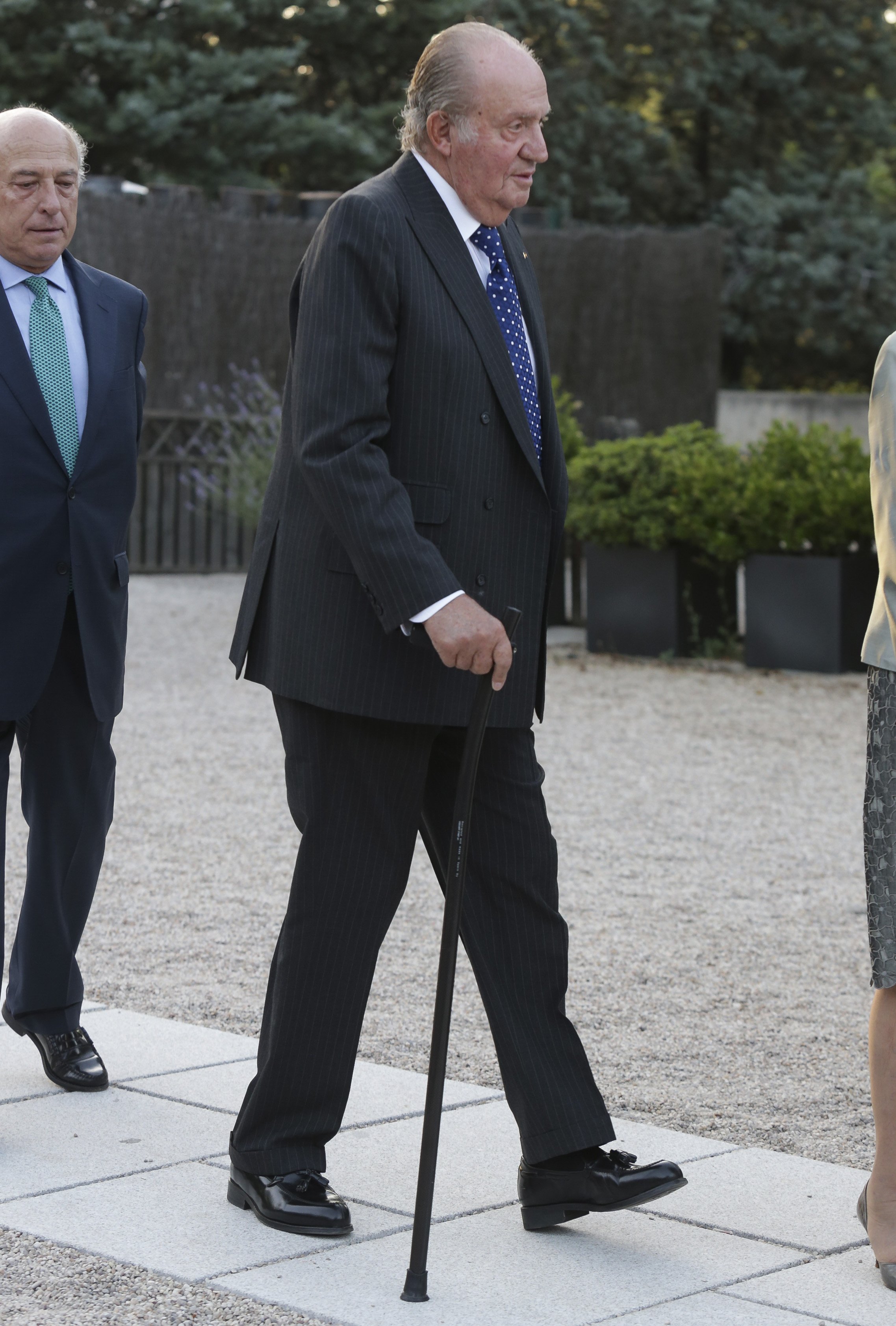 Juan Carlos I, ingresado en una clínica privada por una operación de rodilla