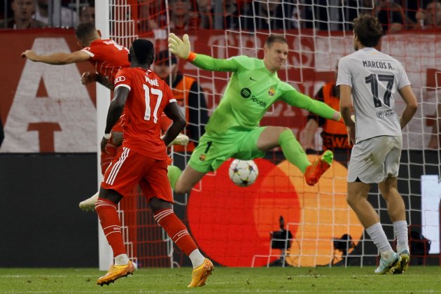 Ter Stegen gol Bayern Lucas Hernández Bayern Barça / Foto: EFE