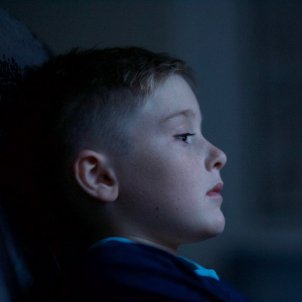 Si tu hijo tiene miedo a la oscuridad, así puedes ayudarle a superarlo