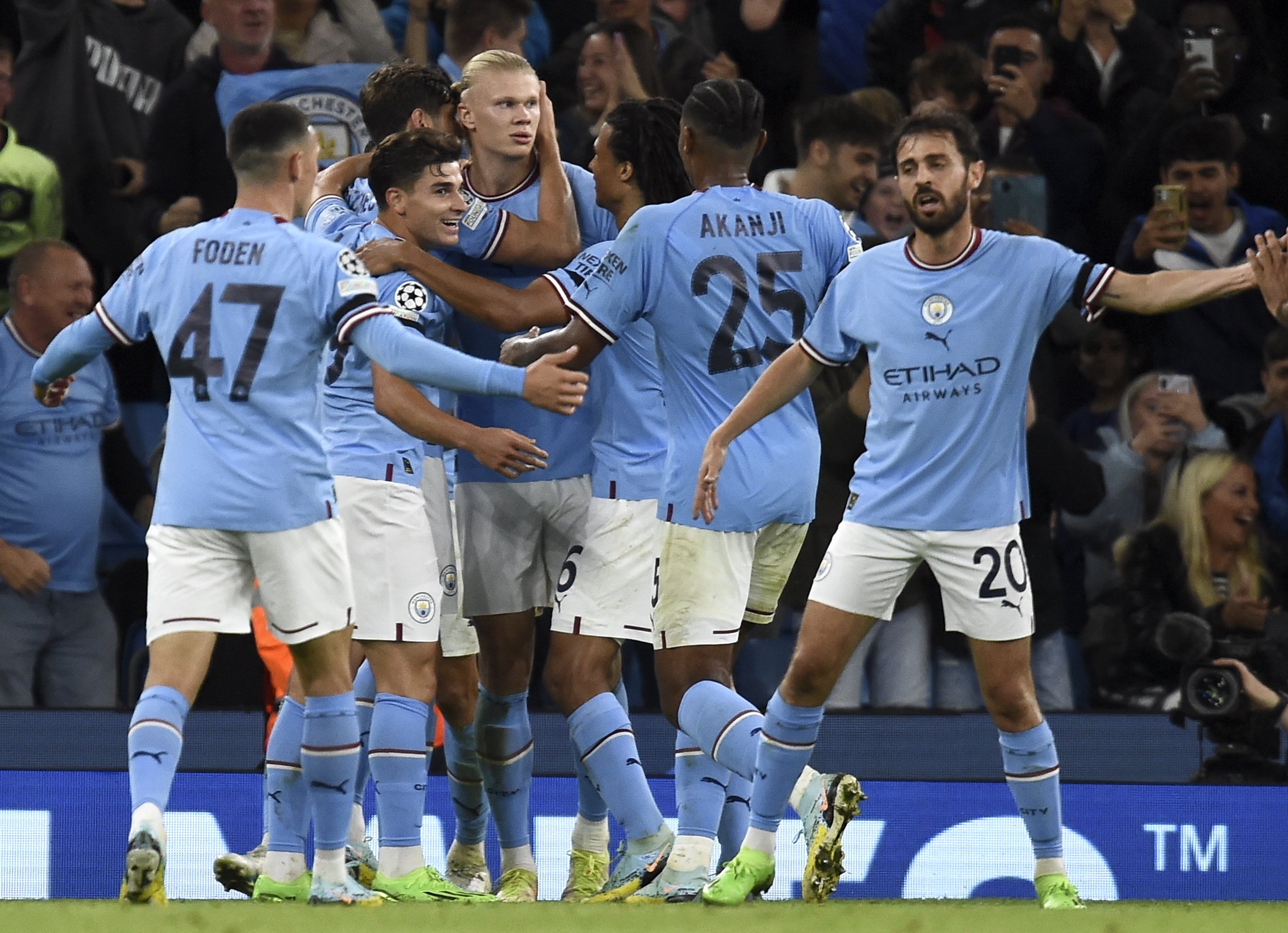 Haaland rescata el City de Guardiola contra el seu Dortmund (2-1) amb una remuntada per seguir líders