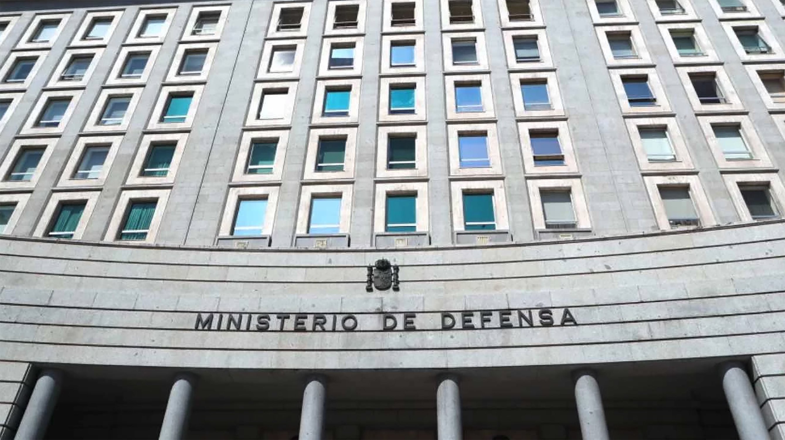 El ministerio de Defensa busca al funcionario hiperventilado que borró el 1 de Octubre de Alcarràs