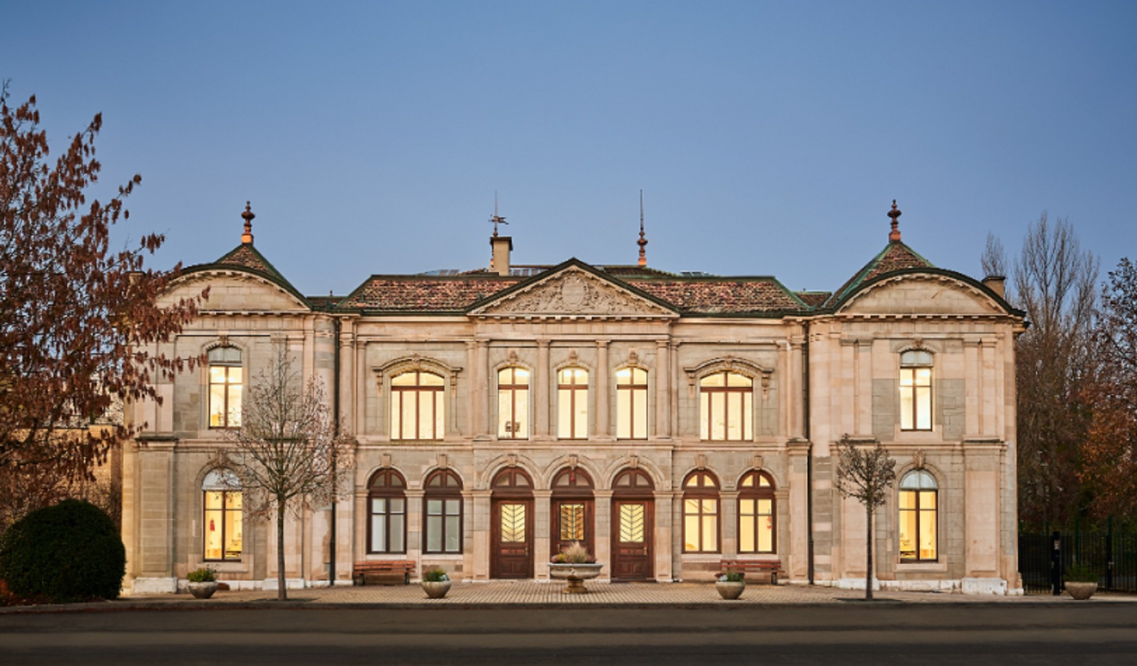 El colegio donde va Irene Urdangarín   Linkedin