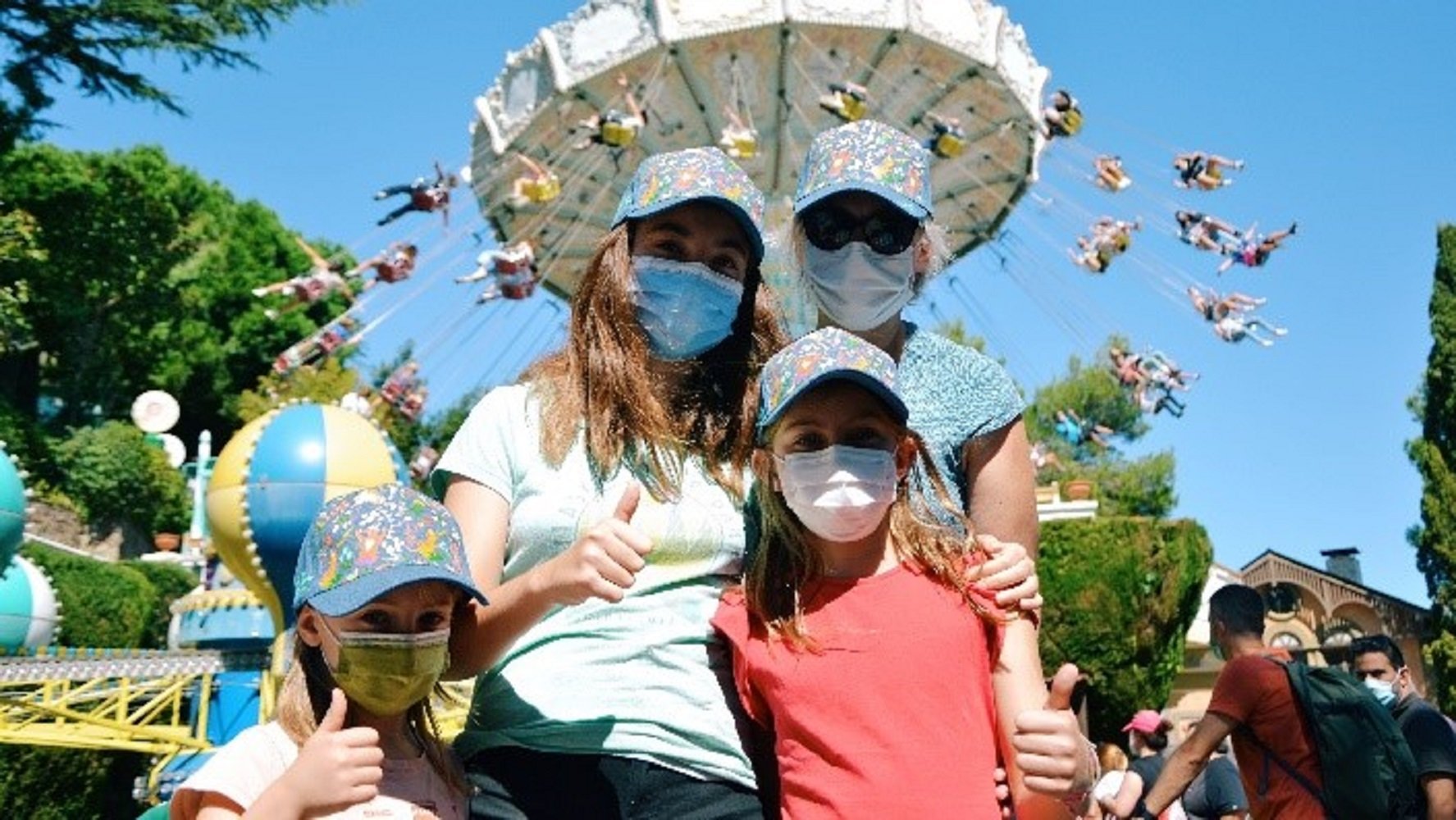 Vuelve la fiesta solidaria 'Posa't la gorra' en el Tibidabo