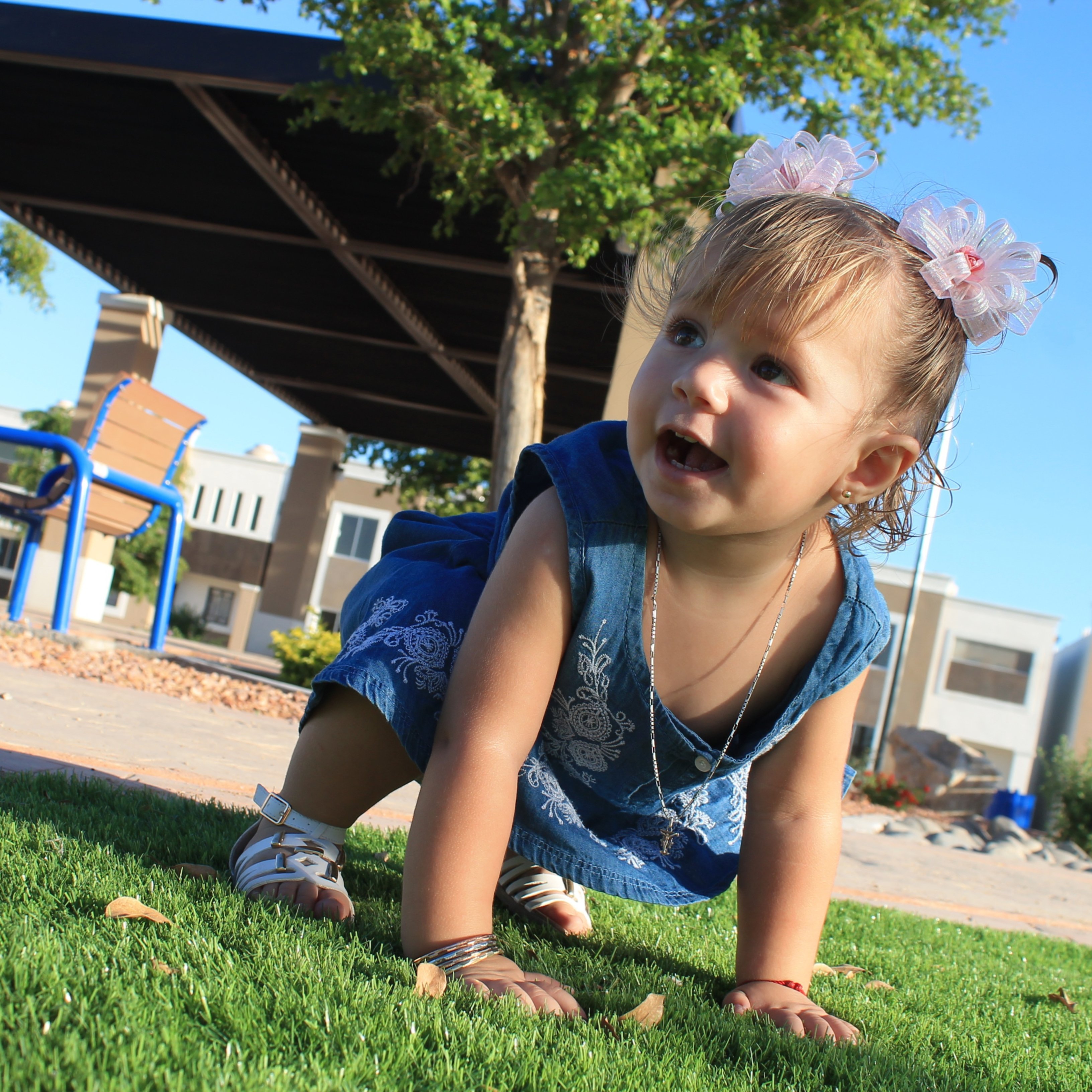 ¿Hasta cuándo es normal que comiencen a andar los bebés?