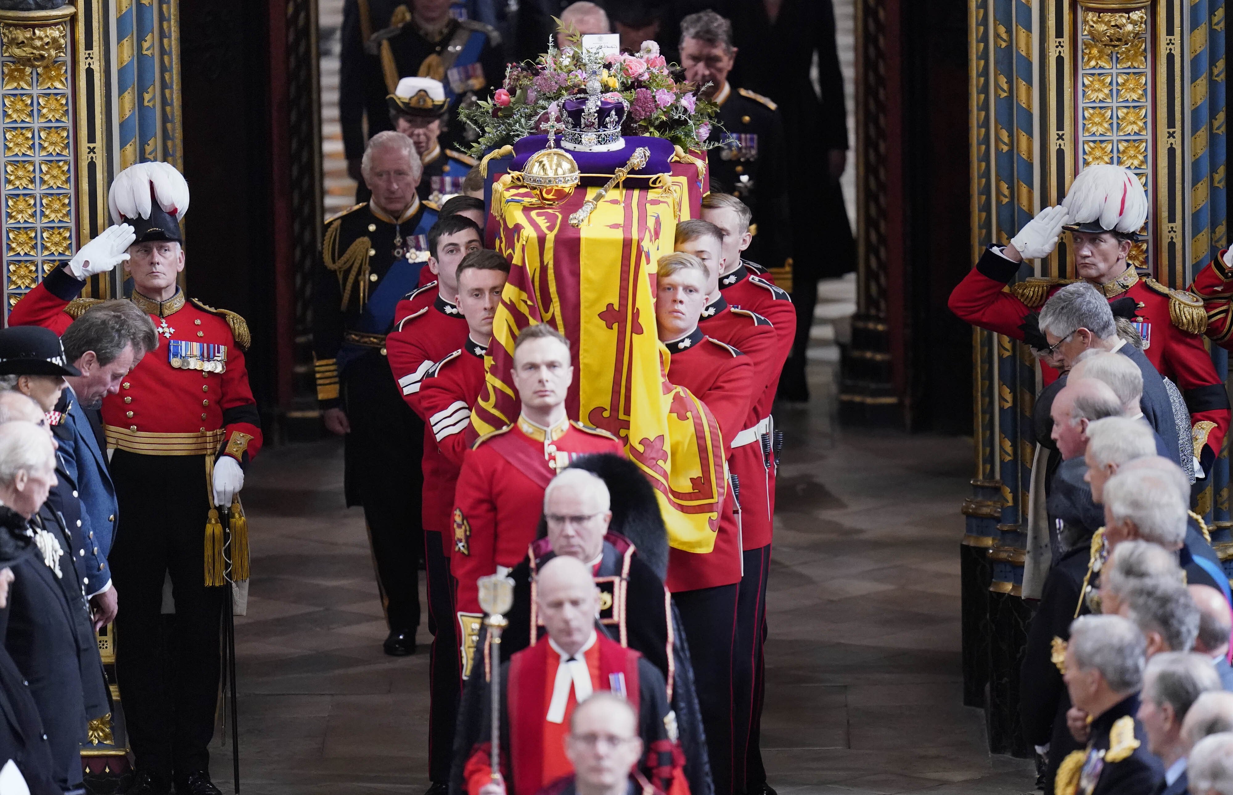 El Reino Unido se despide de Isabel II en un multitudinario funeral en la abadía de Westminster