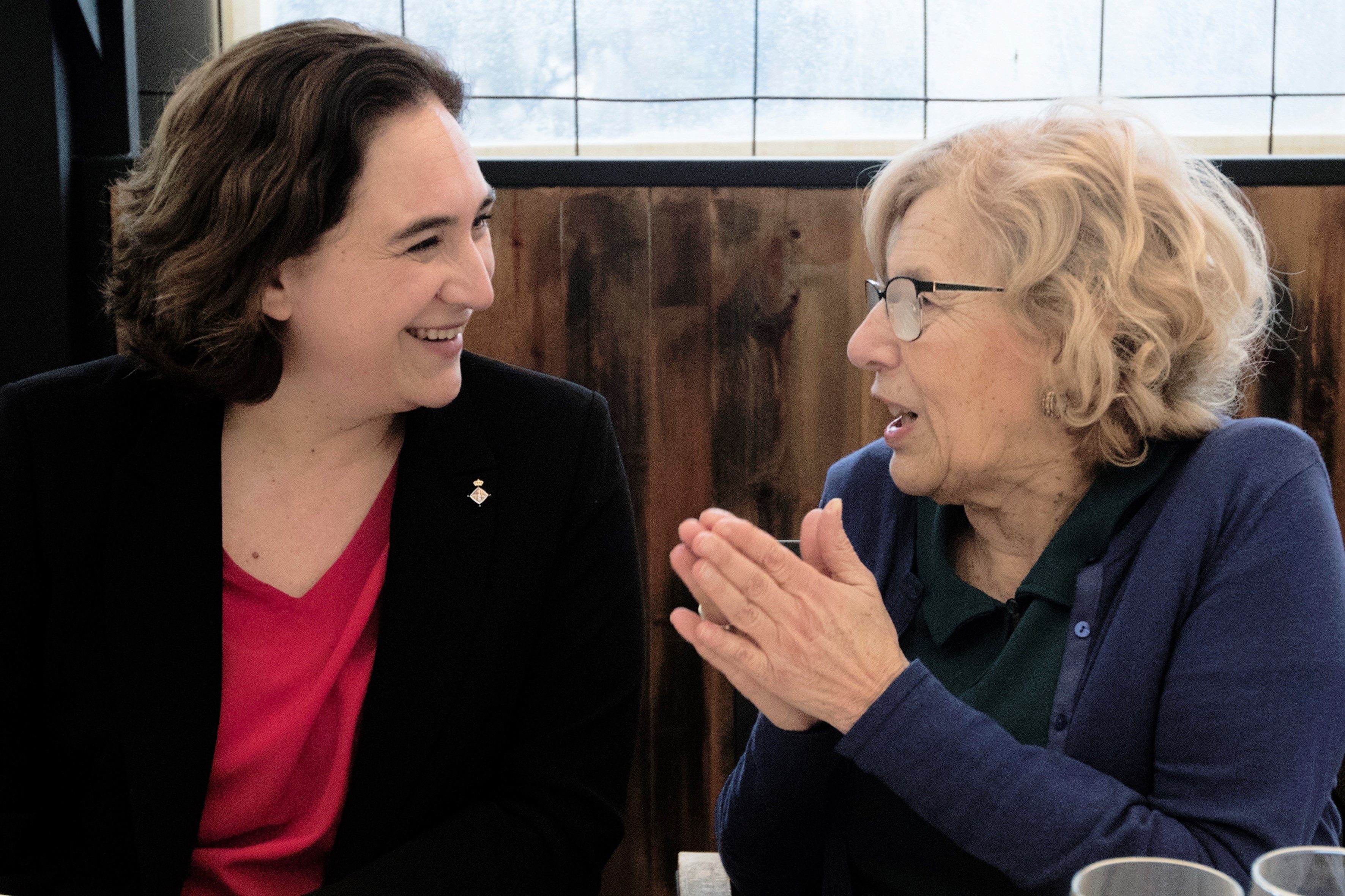 Rahola y Clara Simó plantan una comida por el diálogo Barcelona-Madrid que ignora a los presos