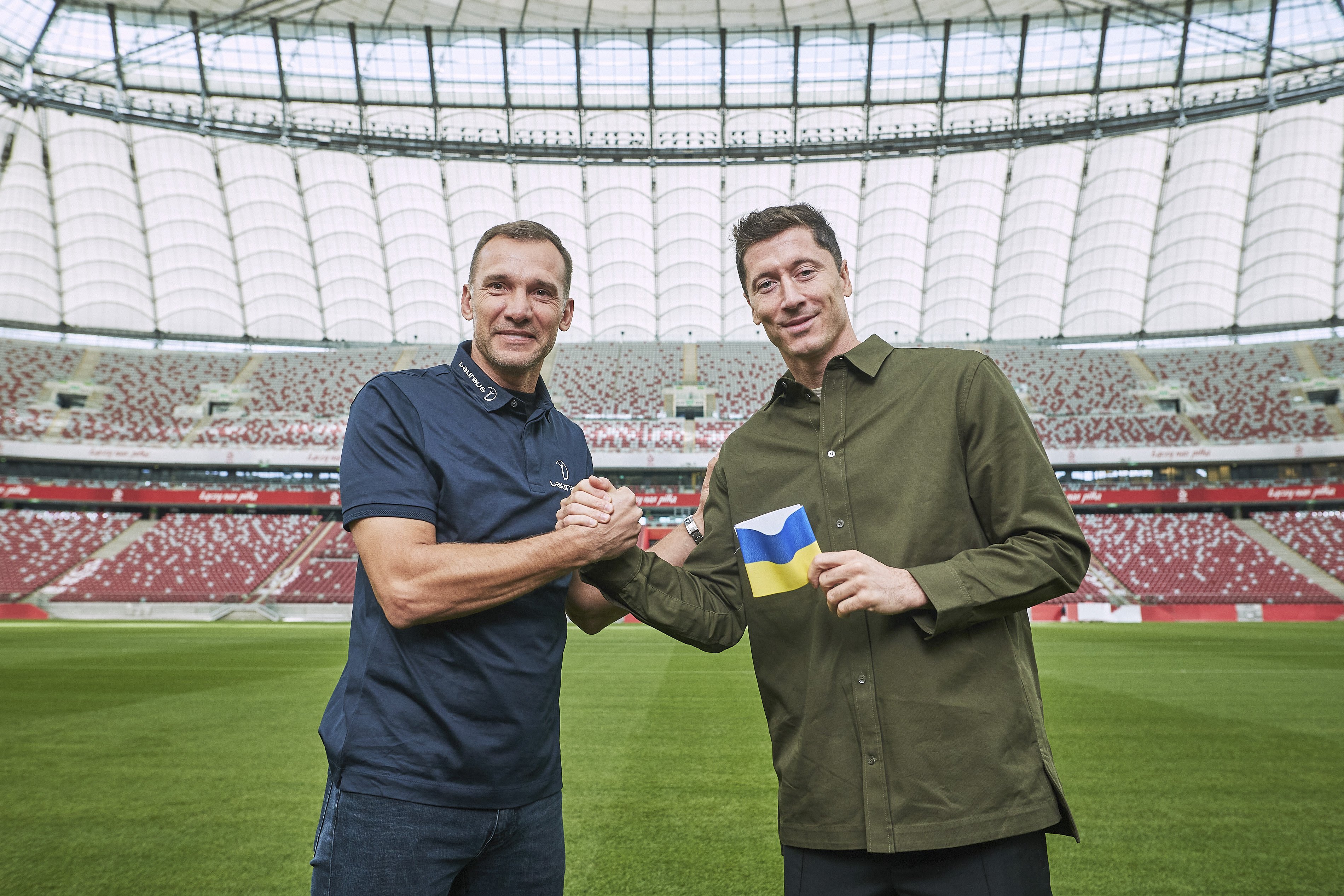 Robert Lewandowski jugará con los colores de Ucrania en el Mundial de Qatar 2022