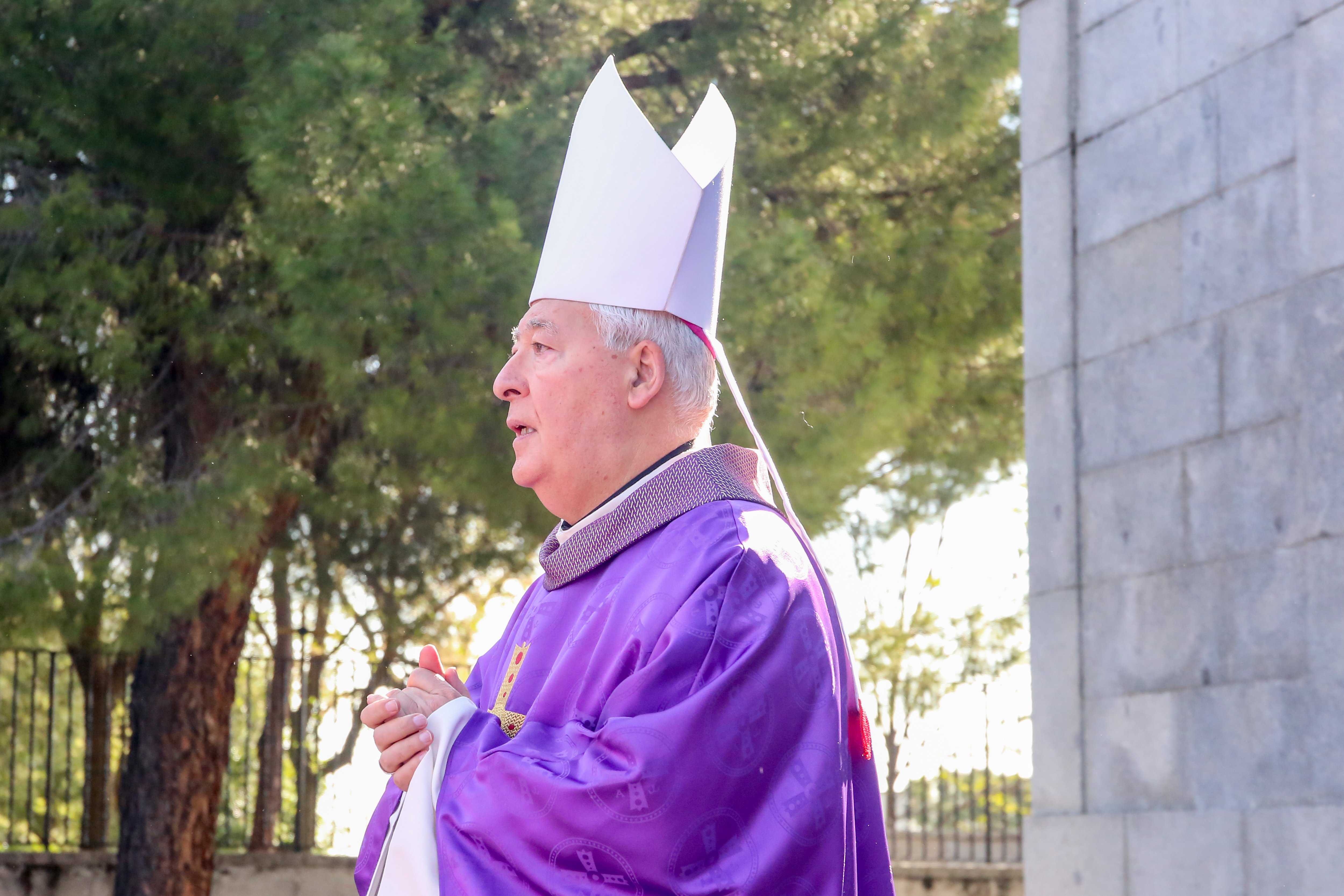 El papa fulmina a Reig Pla, el ultraconservador obispo de Alcalá de Henares
