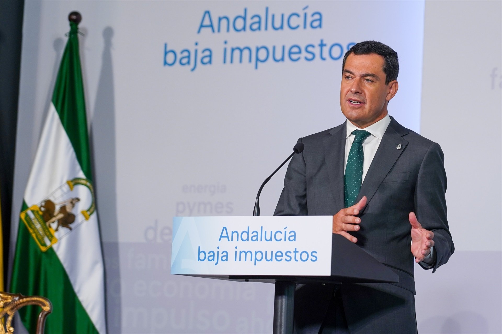 presidente junta andalucia juanma moreno interviene acto institucional / Foto: Europa Press