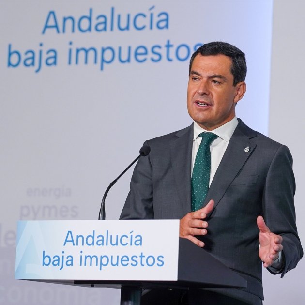 presidente junta andalucia juanma moreno interviene acto institucional / Foto: Europa Press