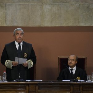 El judici a Roger Torrent i la mesa del Parlament té una nova amenaça de suspensió