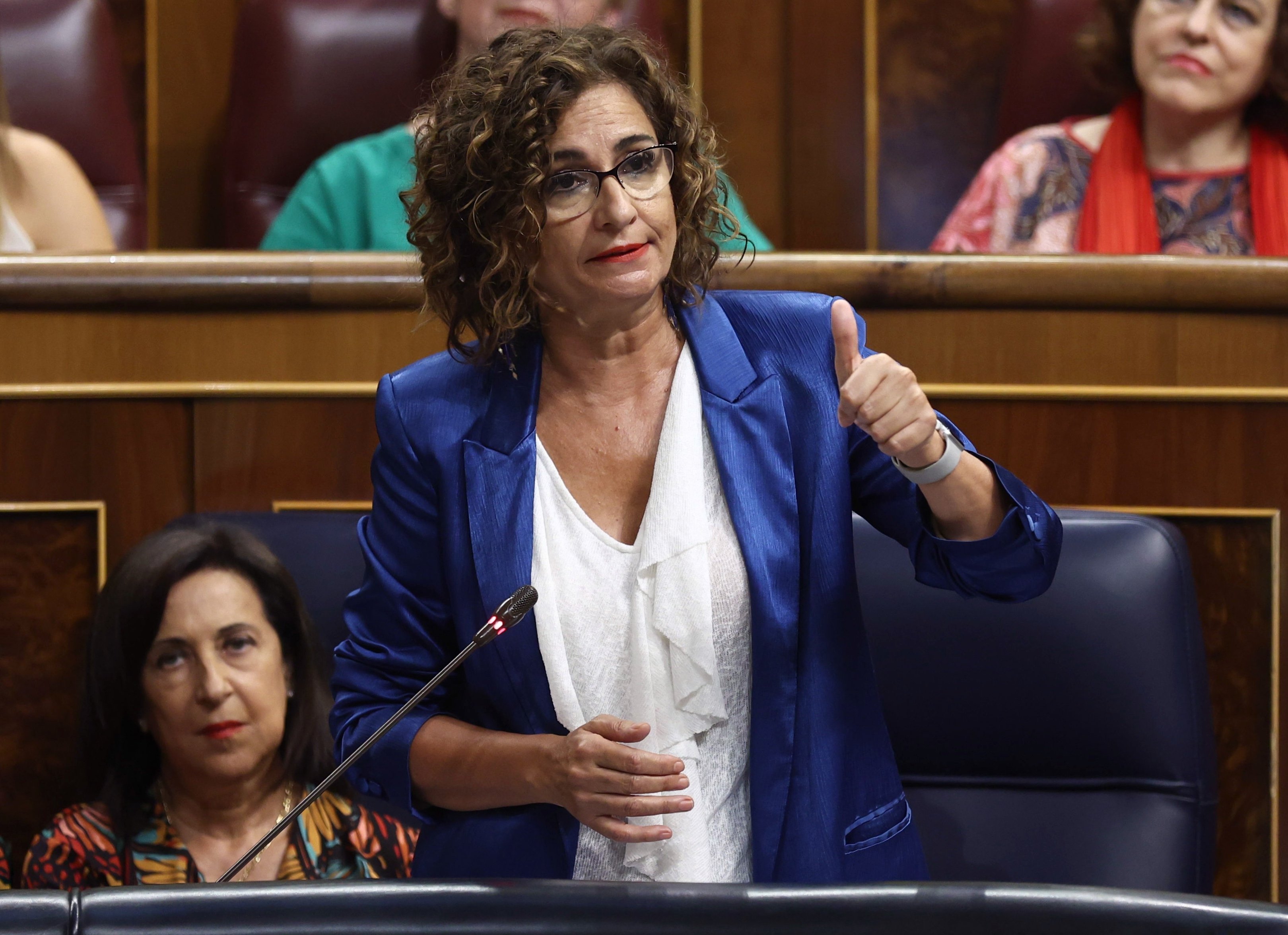 El govern espanyol envia a Brussel·les un pla de pressupostos amb dos escenaris diferents