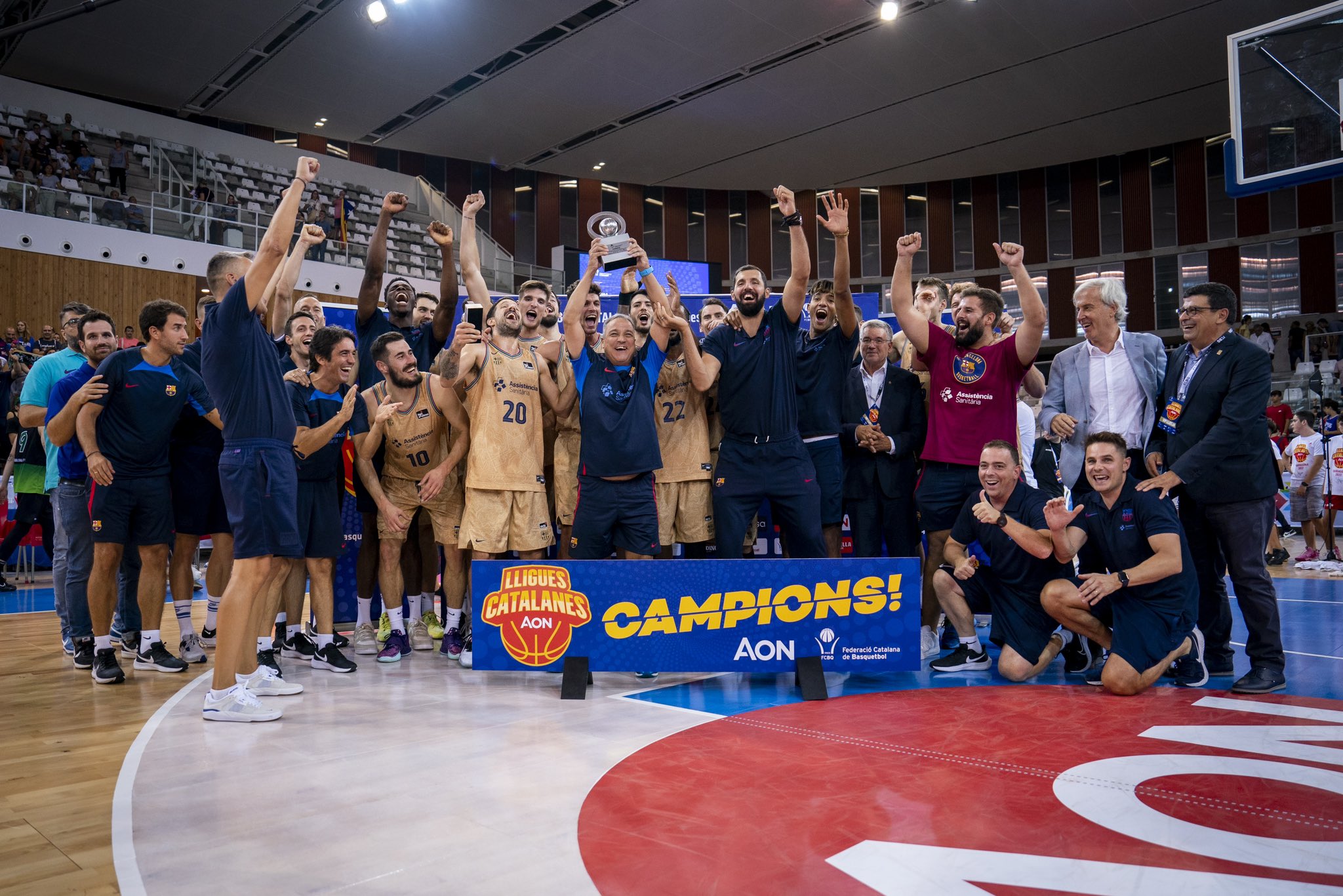 El Barça supera la Penya a la final i s'adjudica la seva 23a Lliga Catalana (82-92)