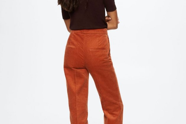 Pantalons pana acampanats Pantalons pana acampanats