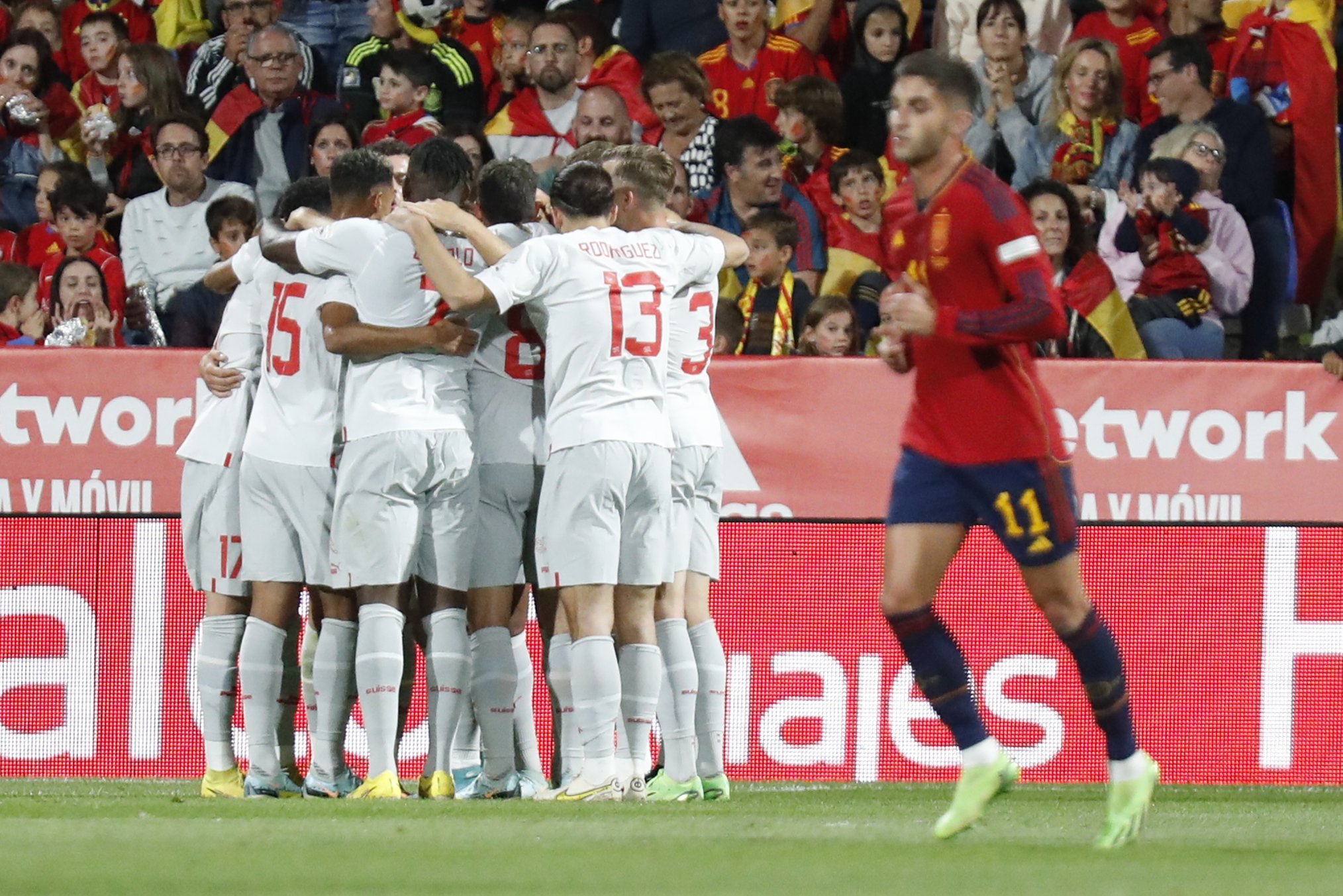 España se complica contra Suiza y peligra la final de la Nations League (1-2)
