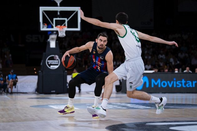 Tomas Satoransky Guillem Vives Barça Joventut Badalona Supercopa España / Foto: Barça basket